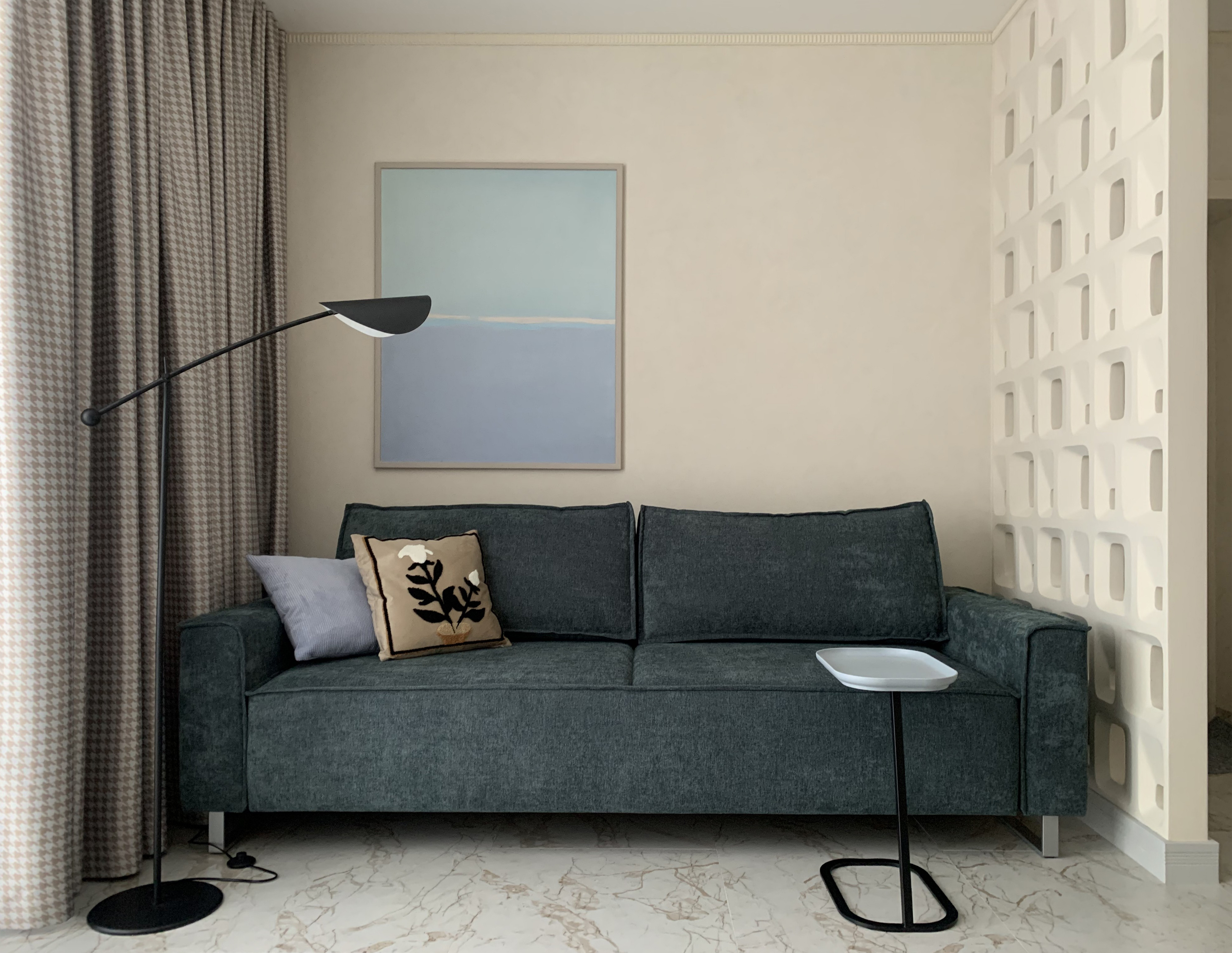 Реализованный проект квартиры-студии "Vis-à-vis"