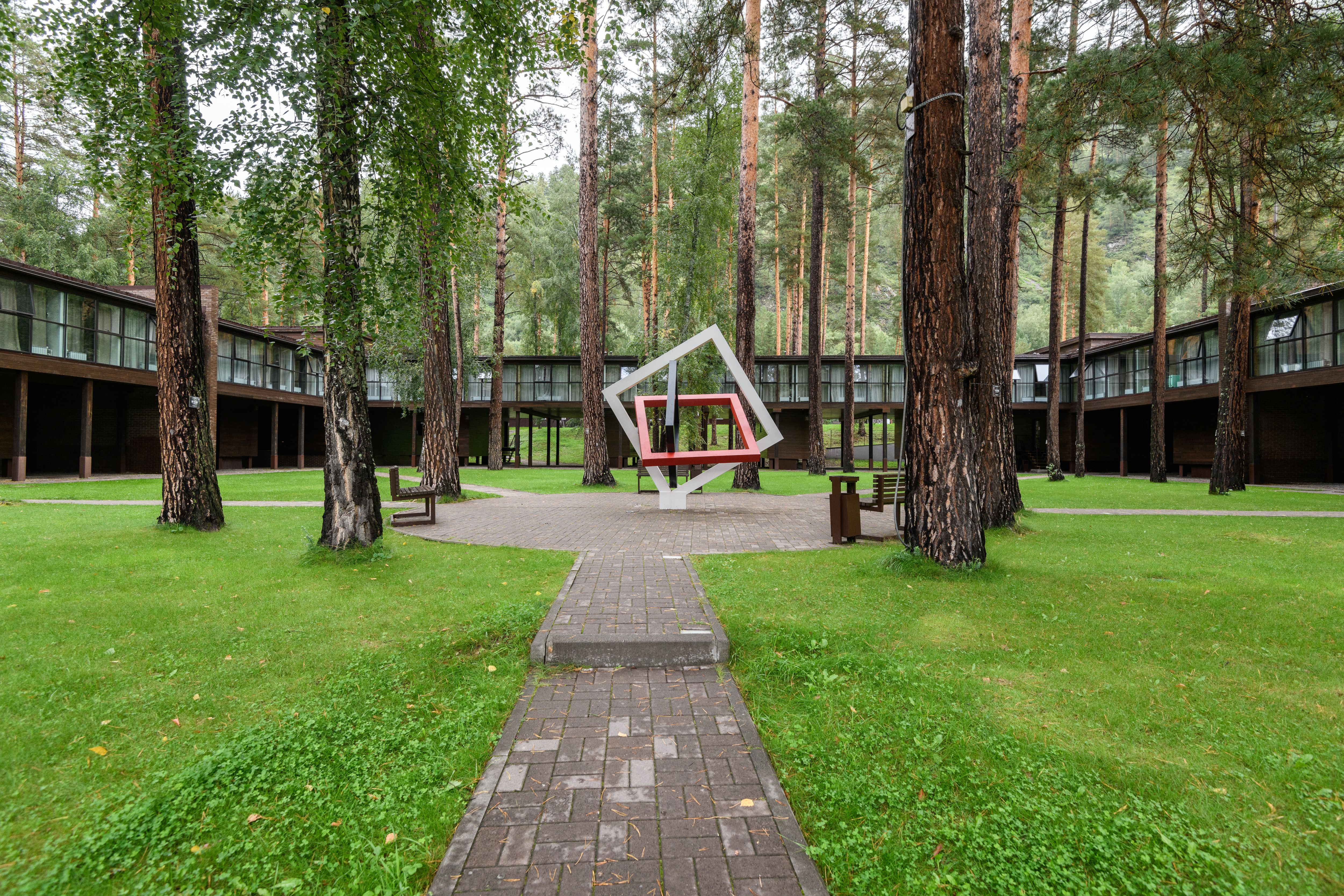 Гостиничный комплекс эко-отеля Алтика