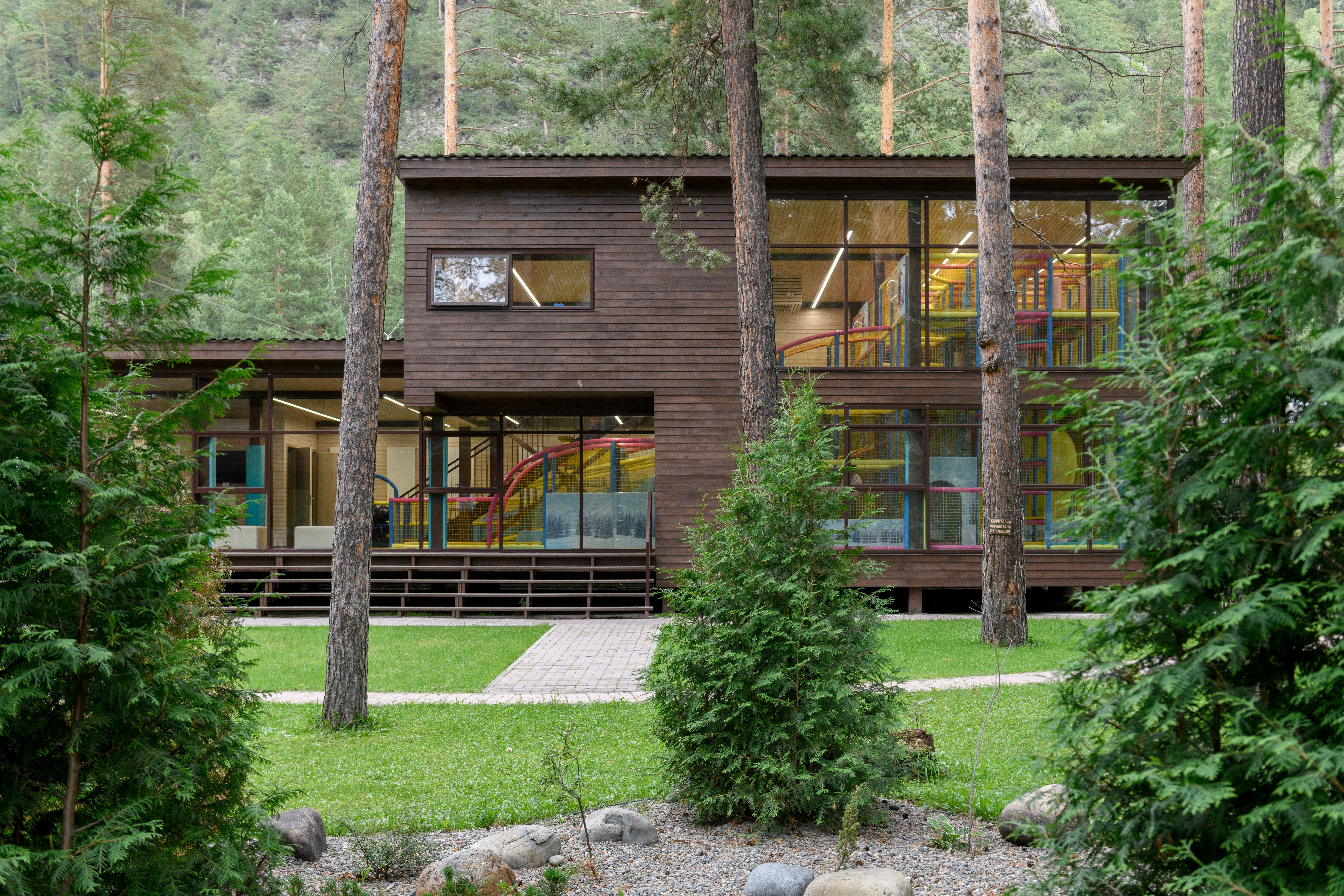 Гостиничный комплекс эко-отеля Алтика