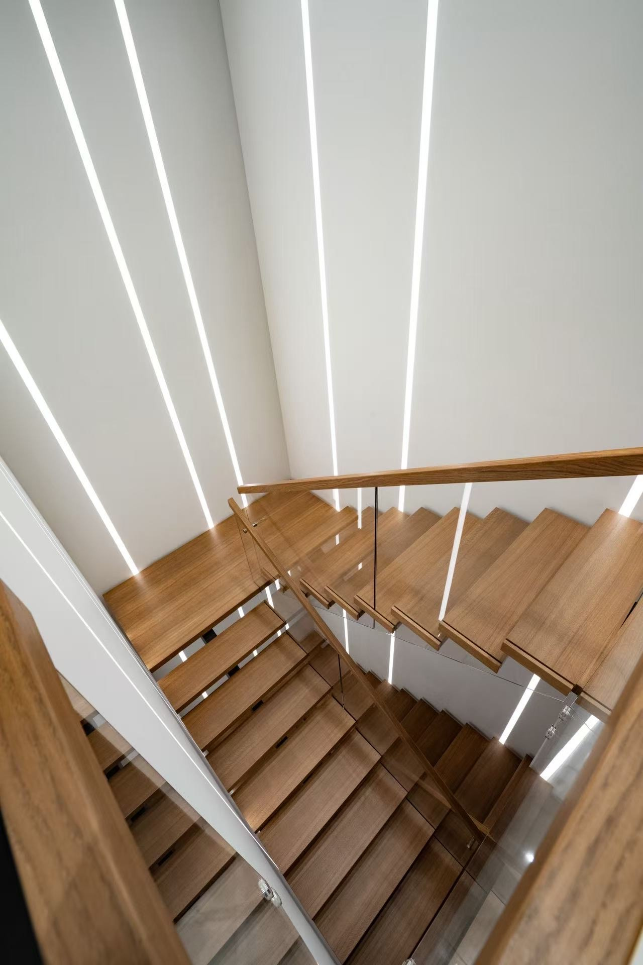 Представляем вам новый проект - лестничный марш.