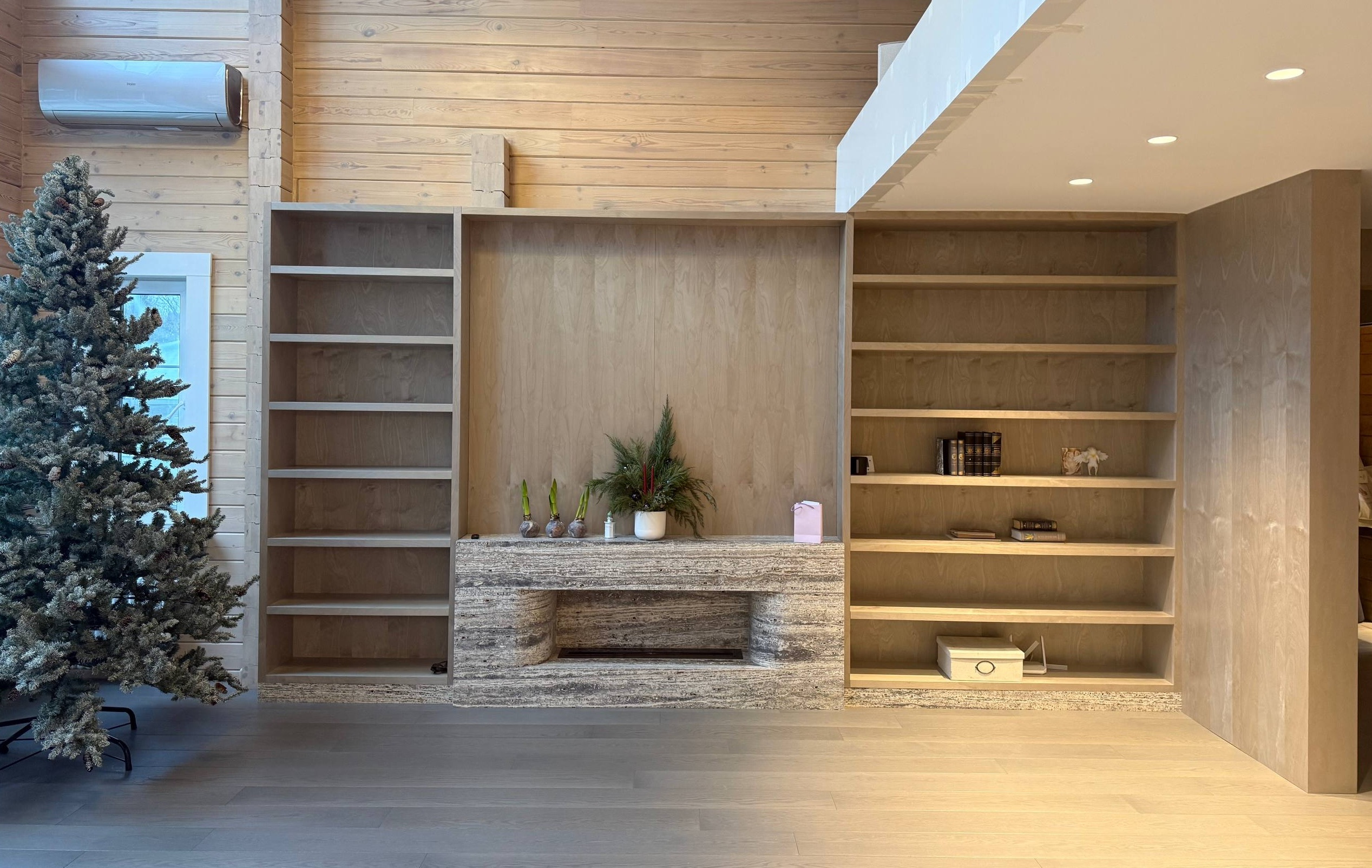 Обложка проекта: Стеллаж в шпоне березы