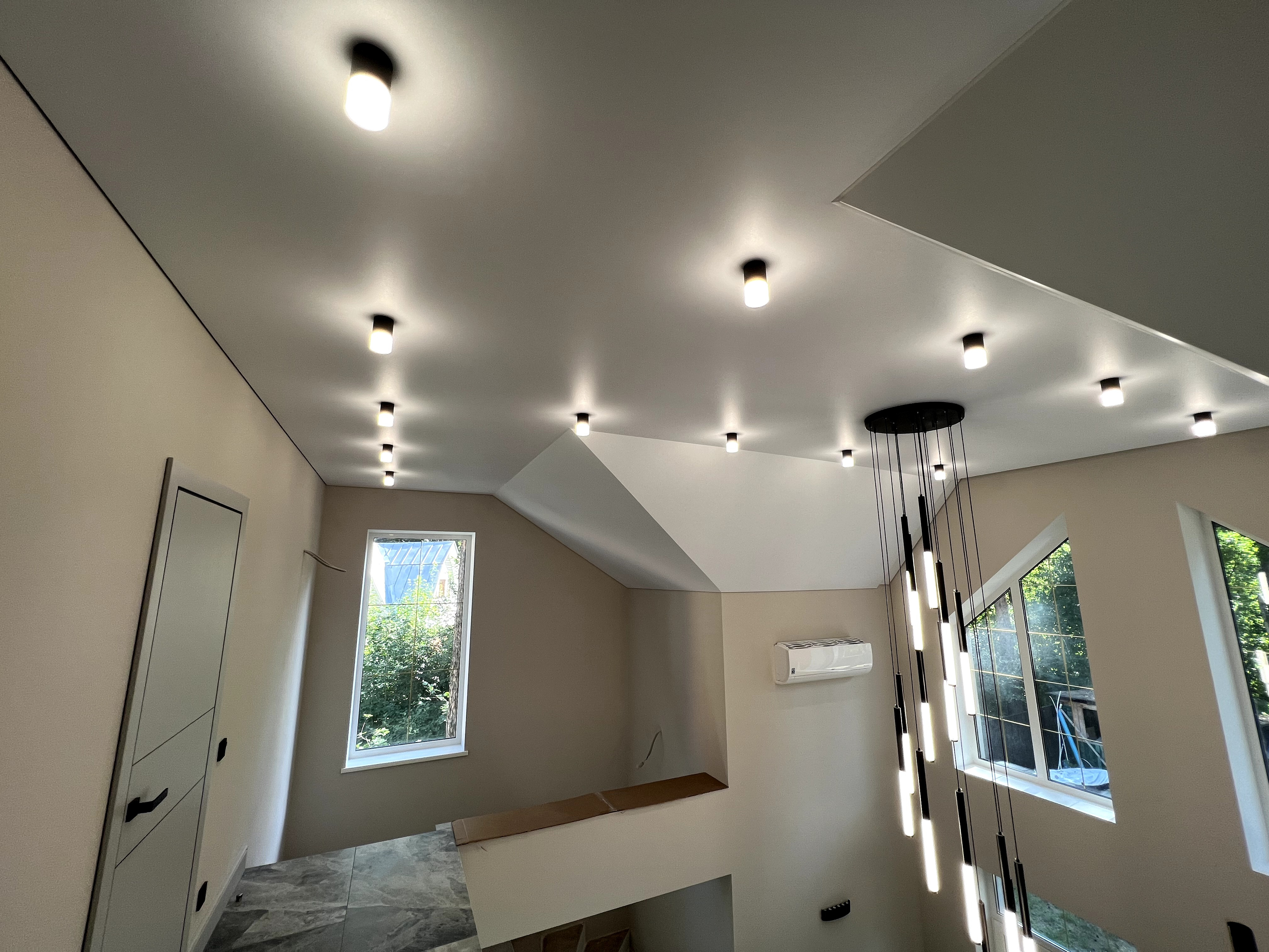 Второй свет в частном доме