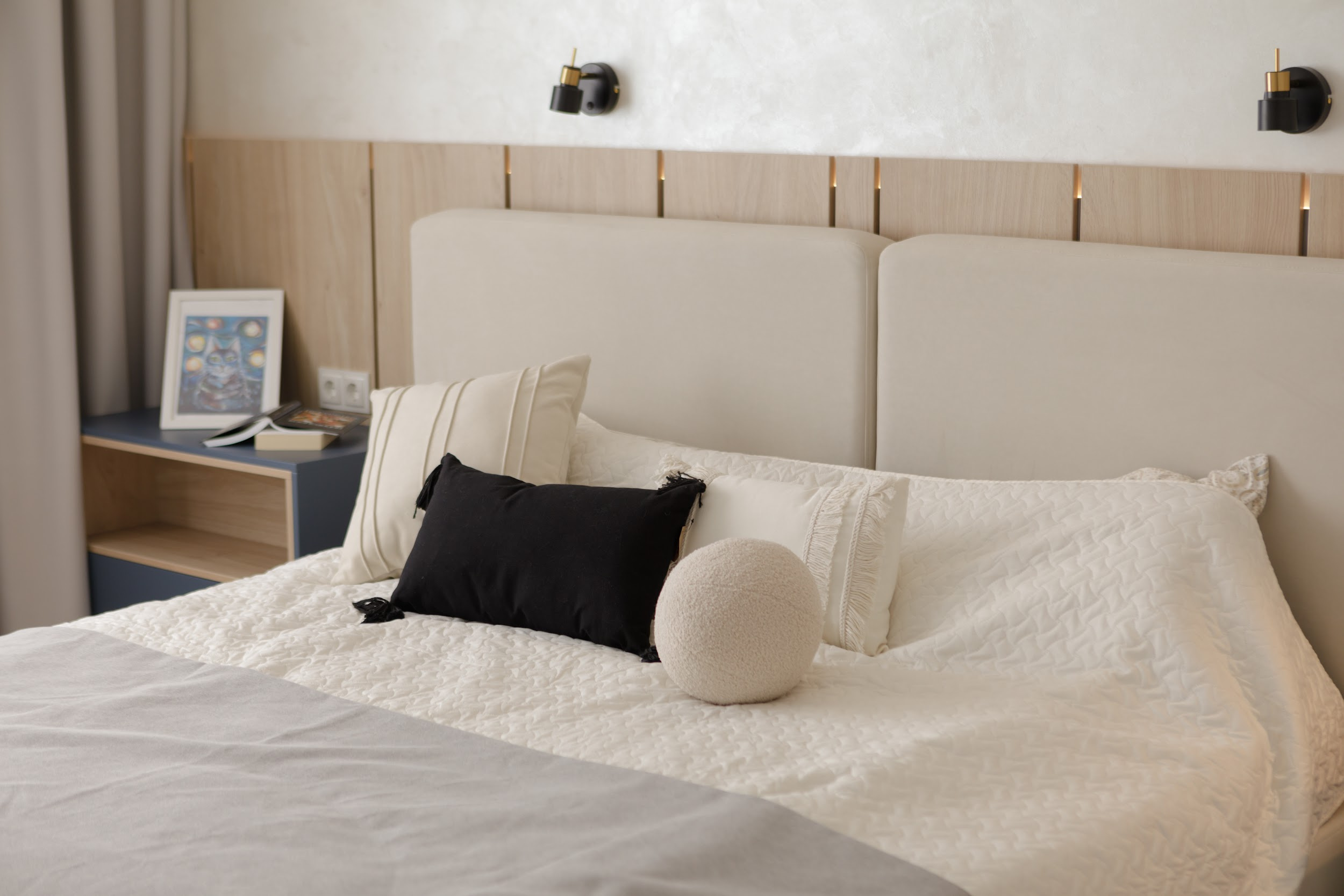 Новокиевская с черным котом