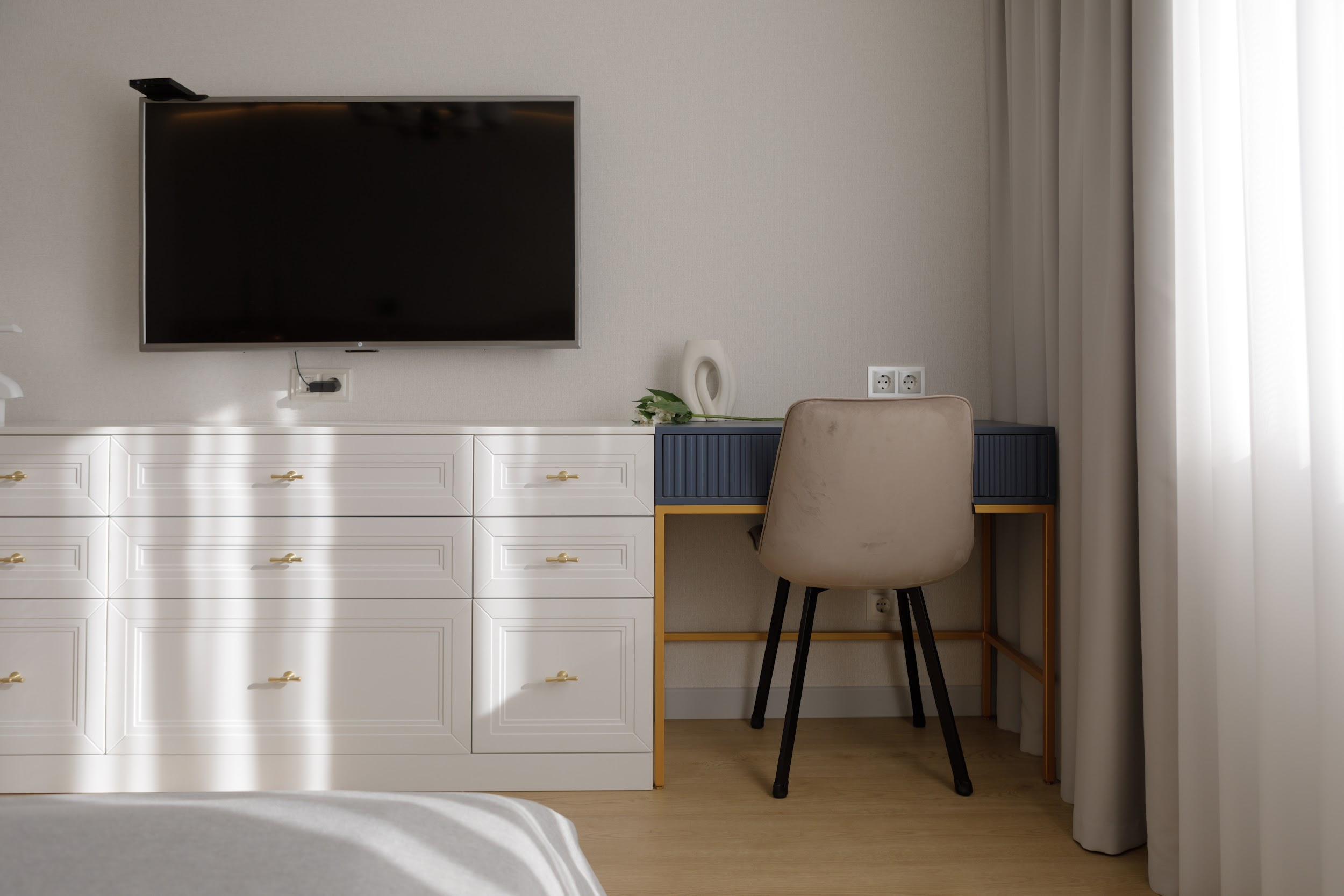 Новокиевская с черным котом