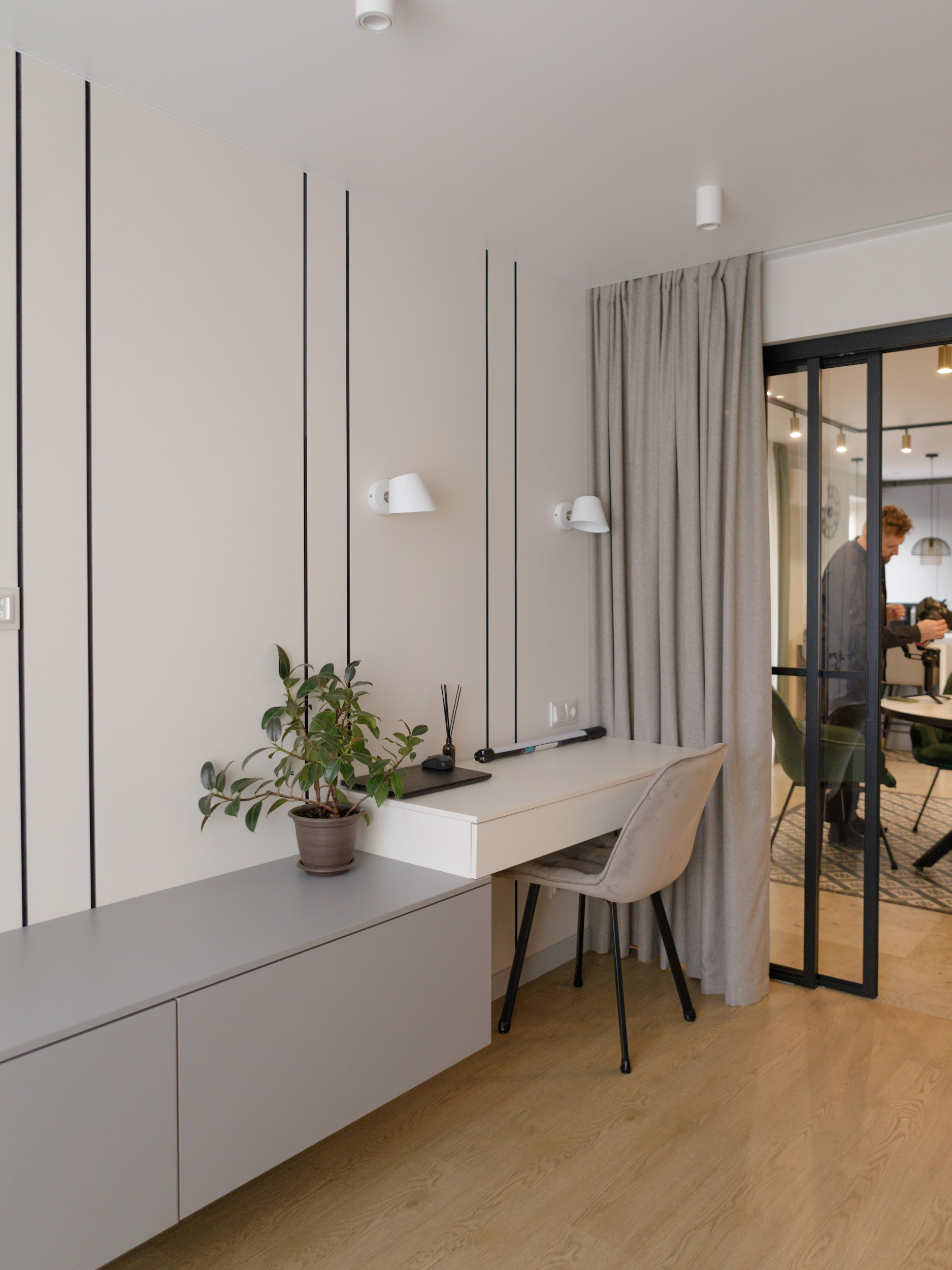 Новокиевская с черным котом