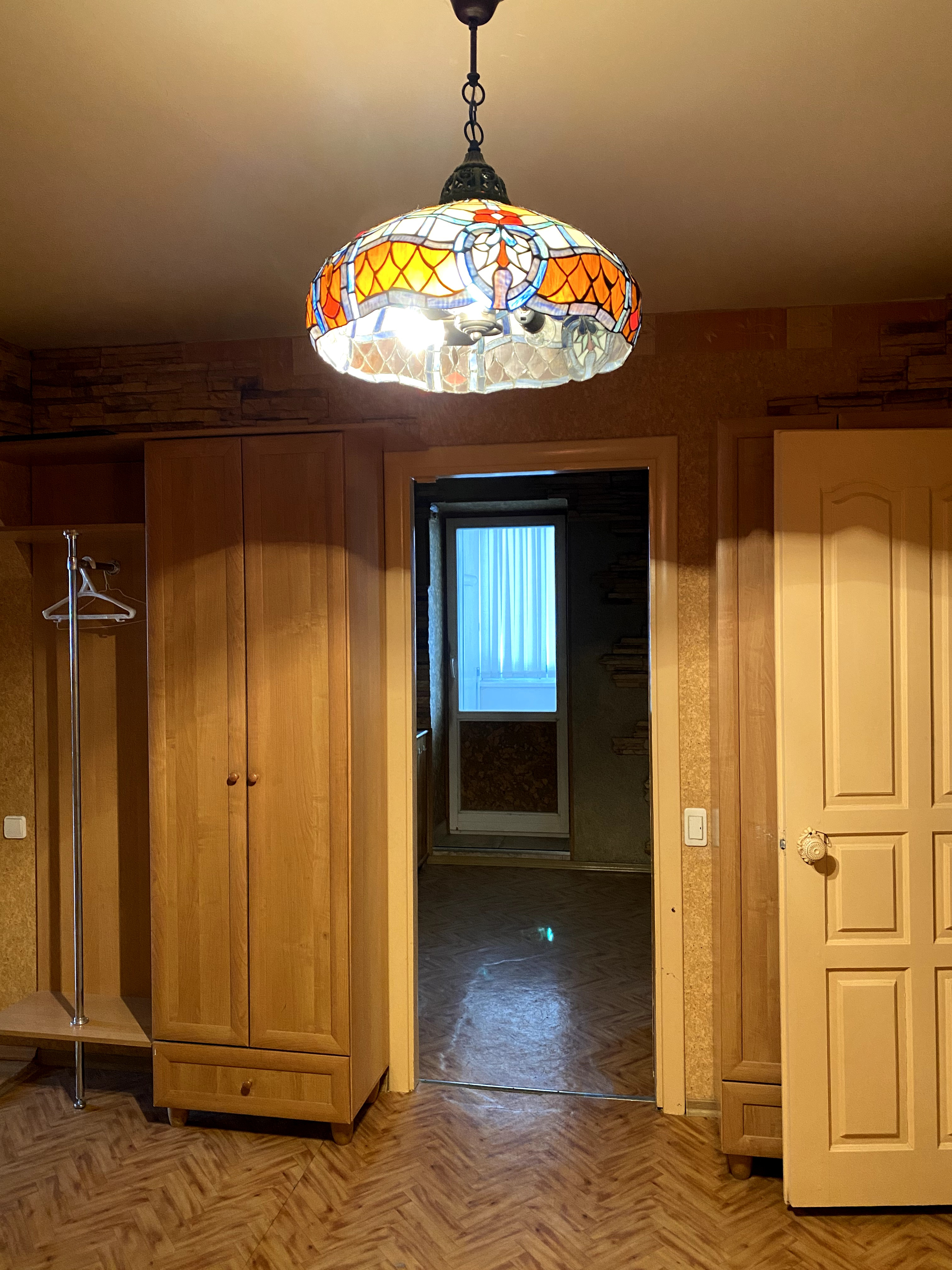 Новокиевская с черным котом