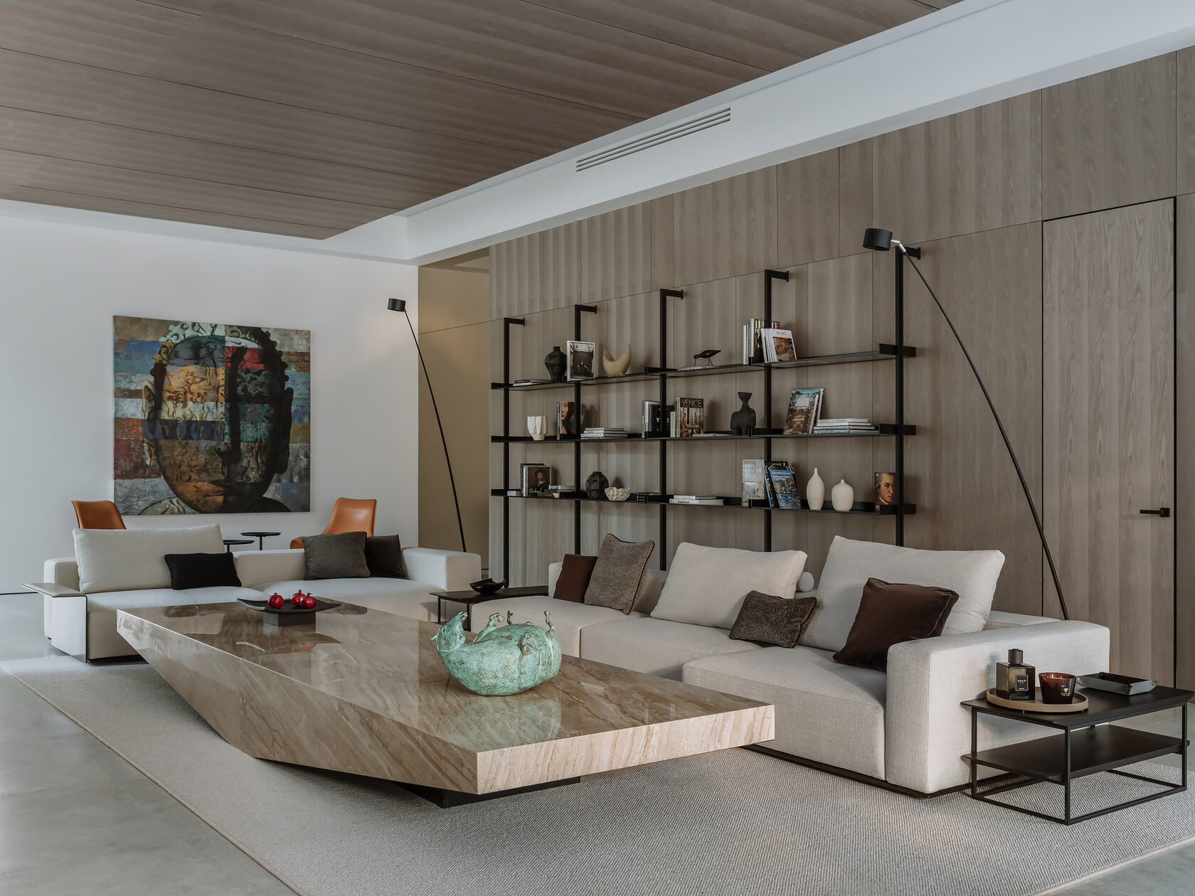 Загородный дом в КП "Николино" 1000 м²