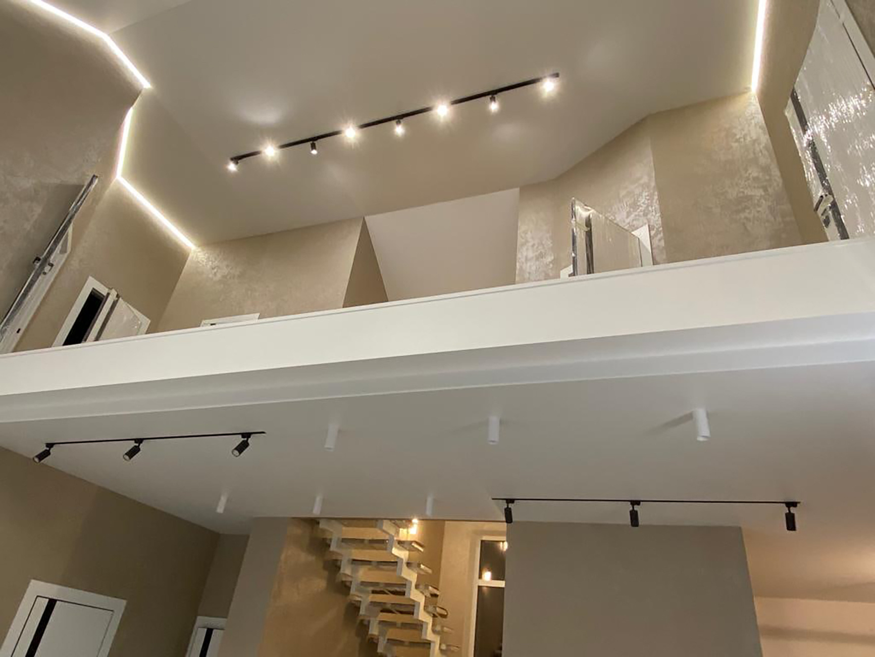 Коттедж. Медовка. Гостиная.