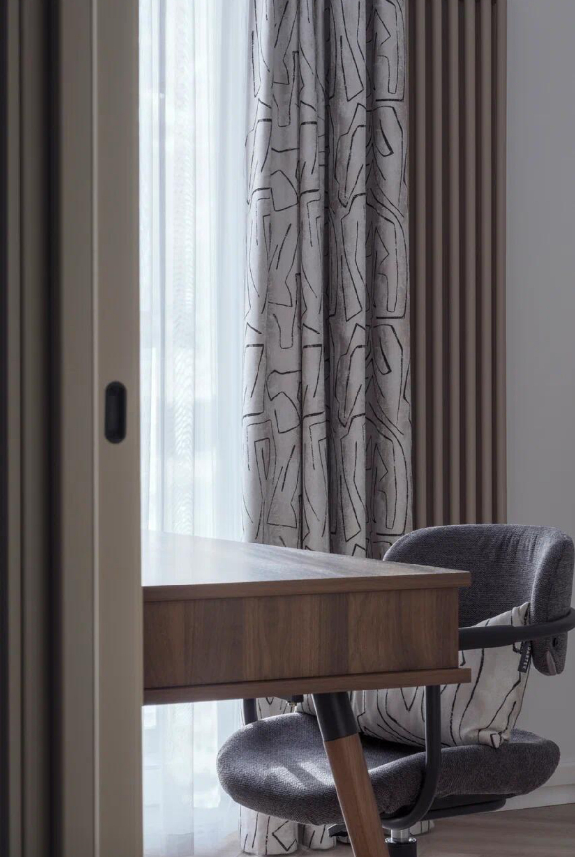 Интерьер в стиле мягкого минимализма «Архитектура тишины»