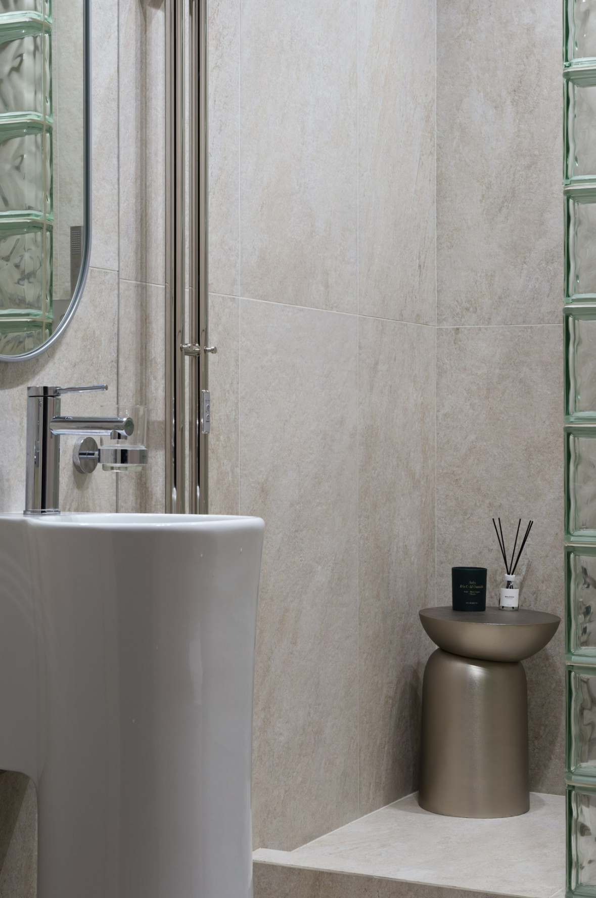 Интерьер в стиле мягкого минимализма «Архитектура тишины»