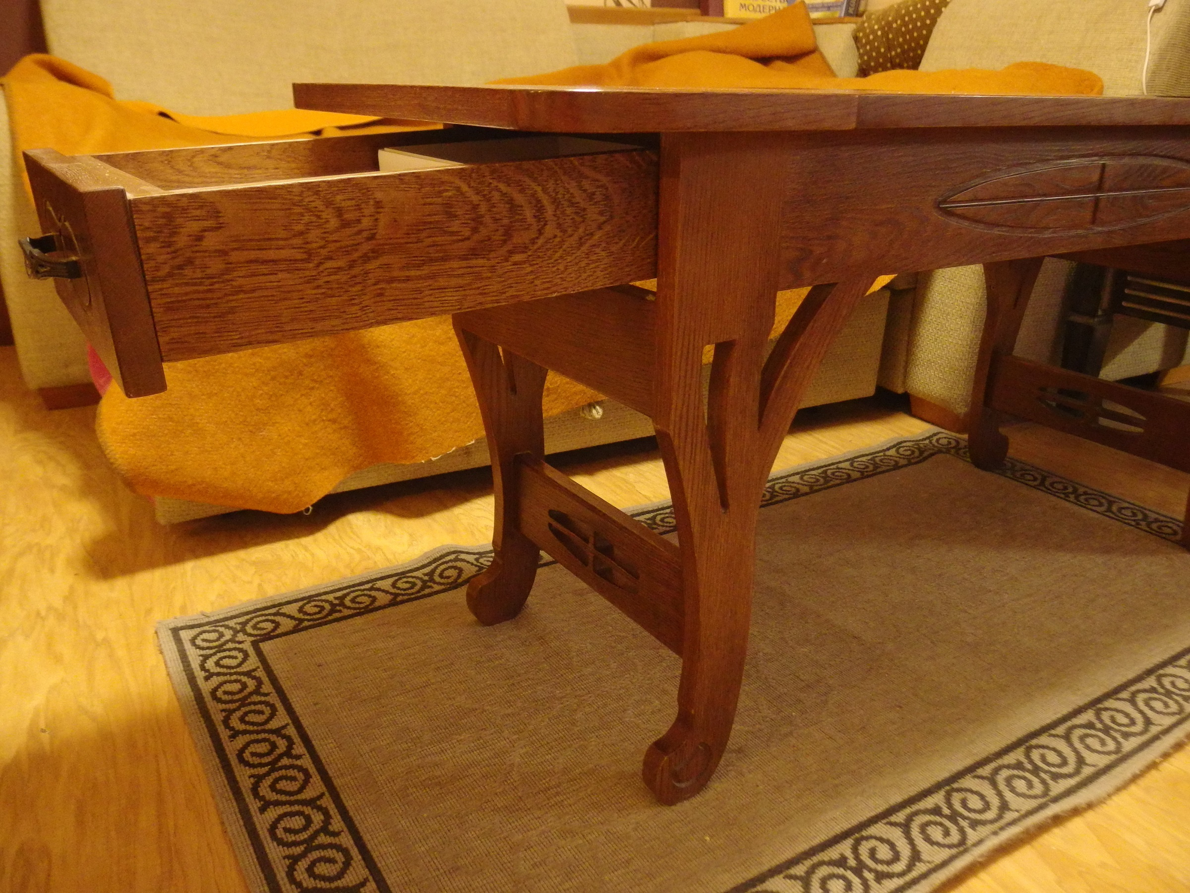 Зеркала,консоли