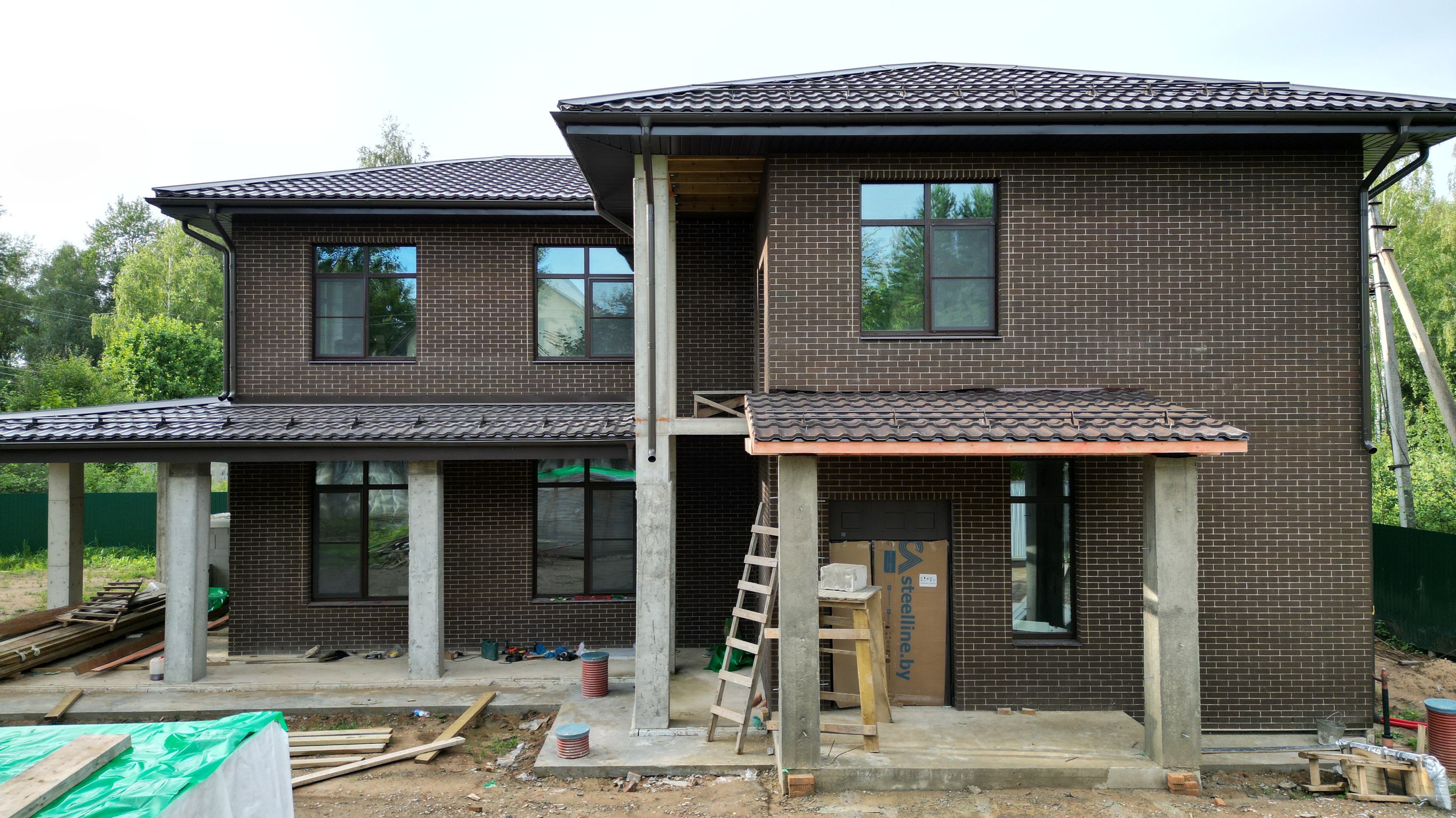 Строительство 2х - этажного коттеджа 300 м2