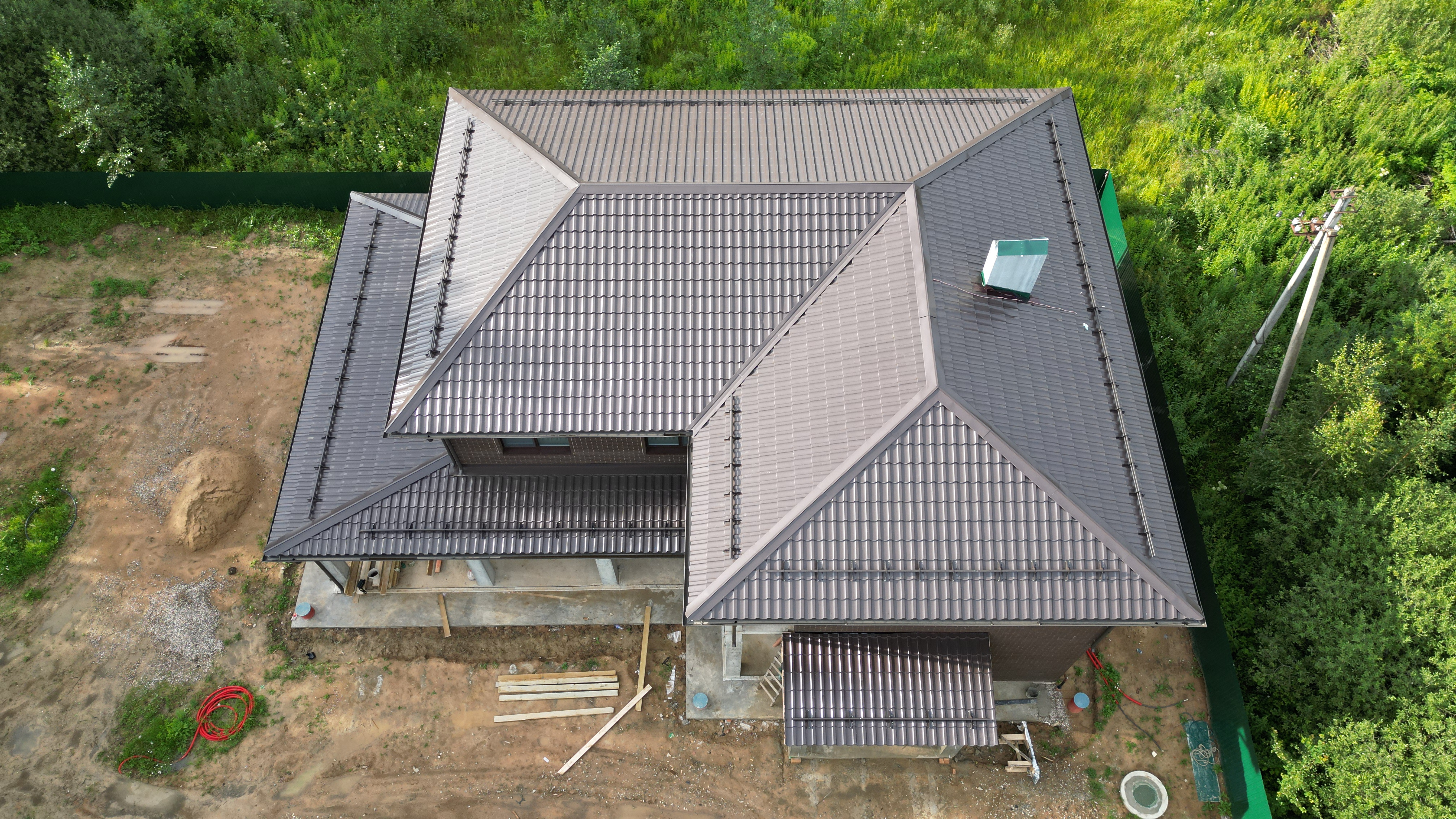 Строительство 2х - этажного коттеджа 300 м2