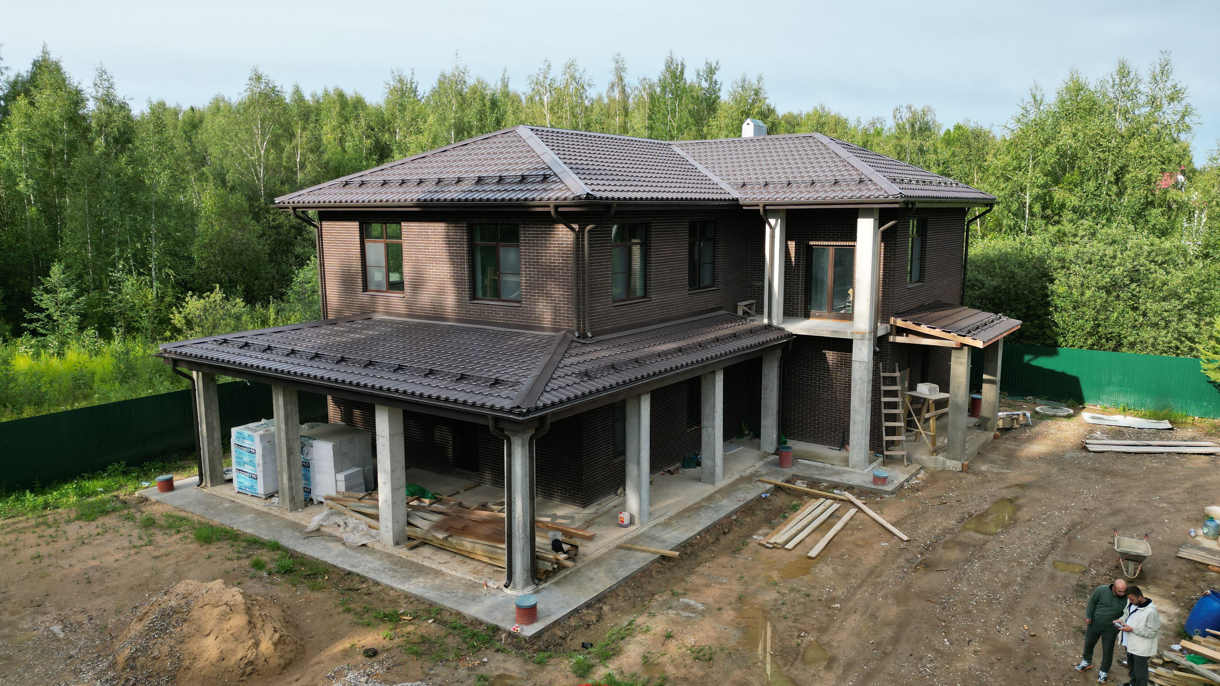 Строительство 2х - этажного коттеджа 300 м2