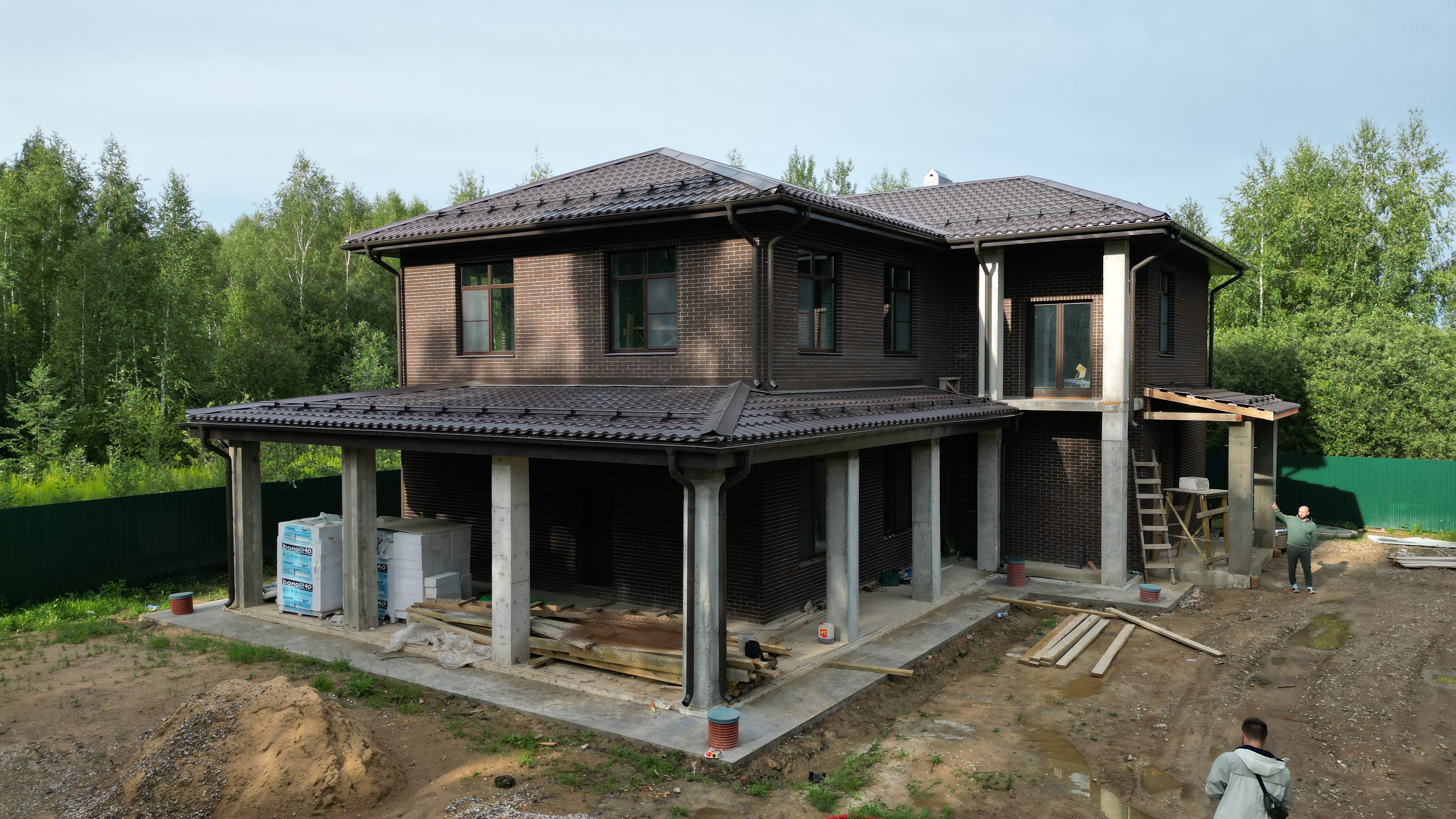 Строительство 2х - этажного коттеджа 300 м2