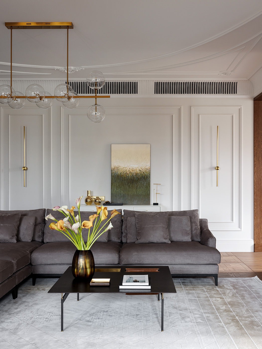 Квартира в светлых тонах 400 кв.м