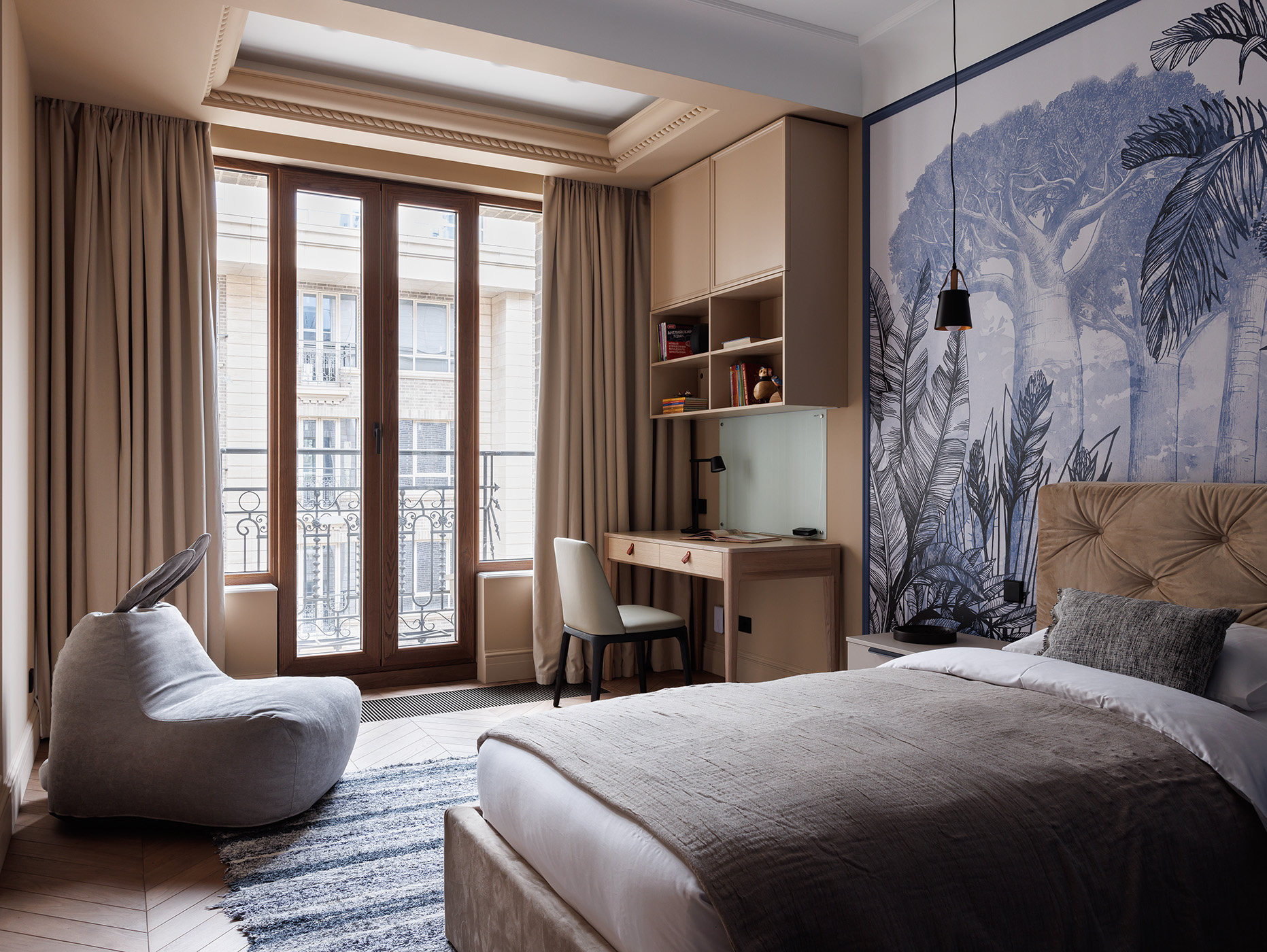 Квартира в светлых тонах 400 кв.м