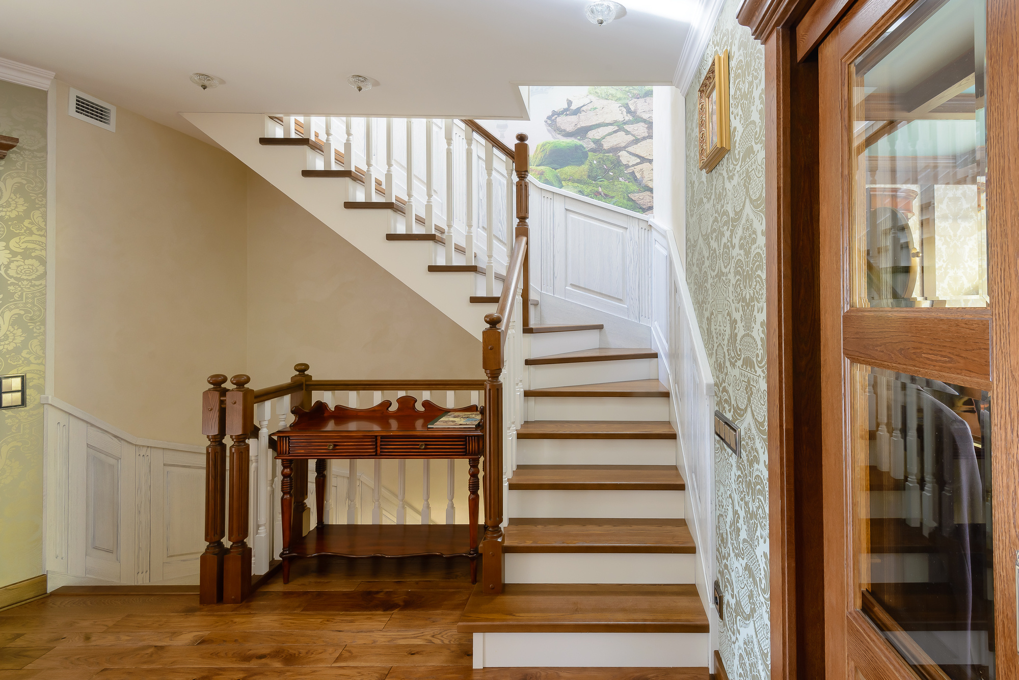 Таунхаус с классическим интерьером