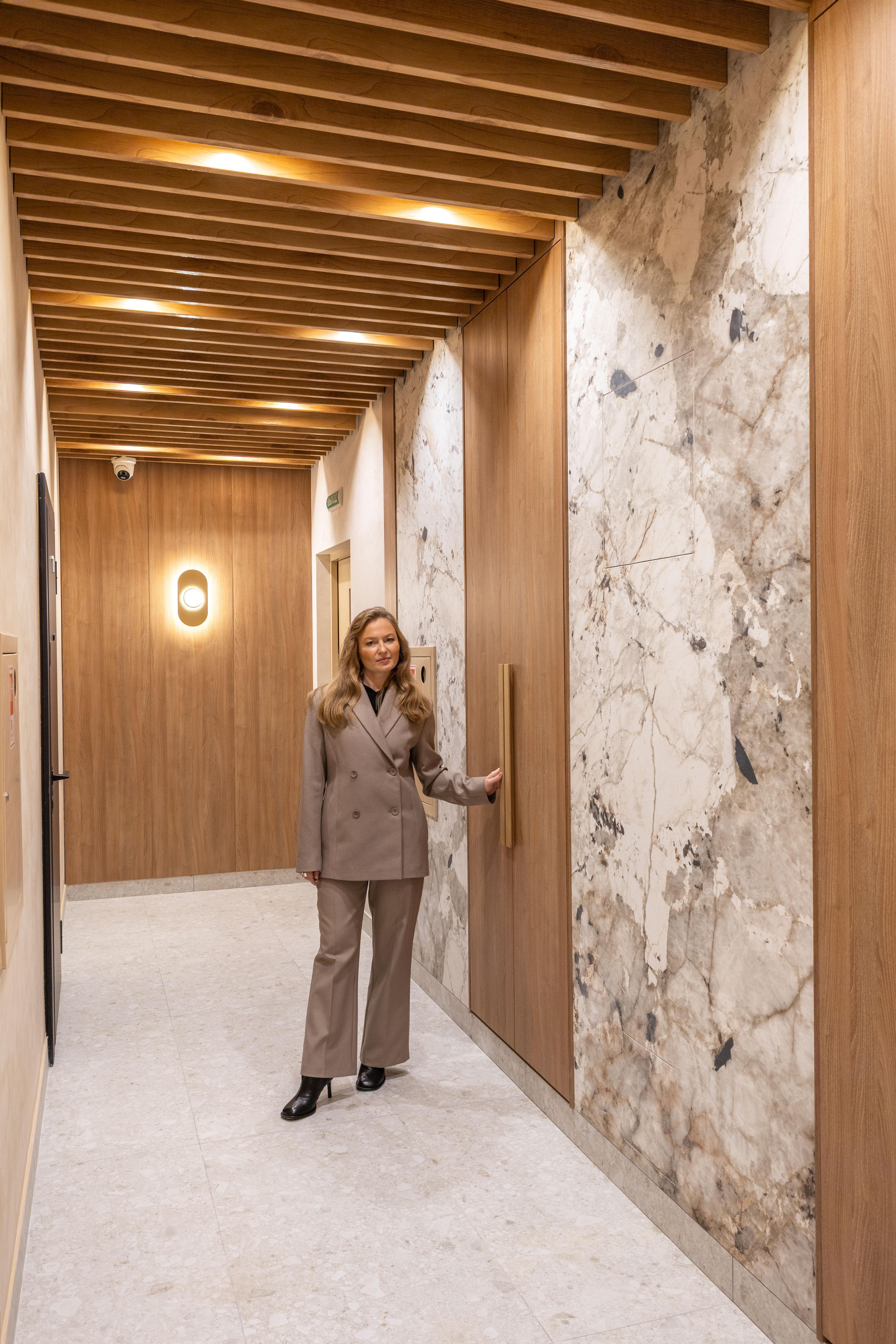 Обложка проекта: Входная группа с лифтовой зоной