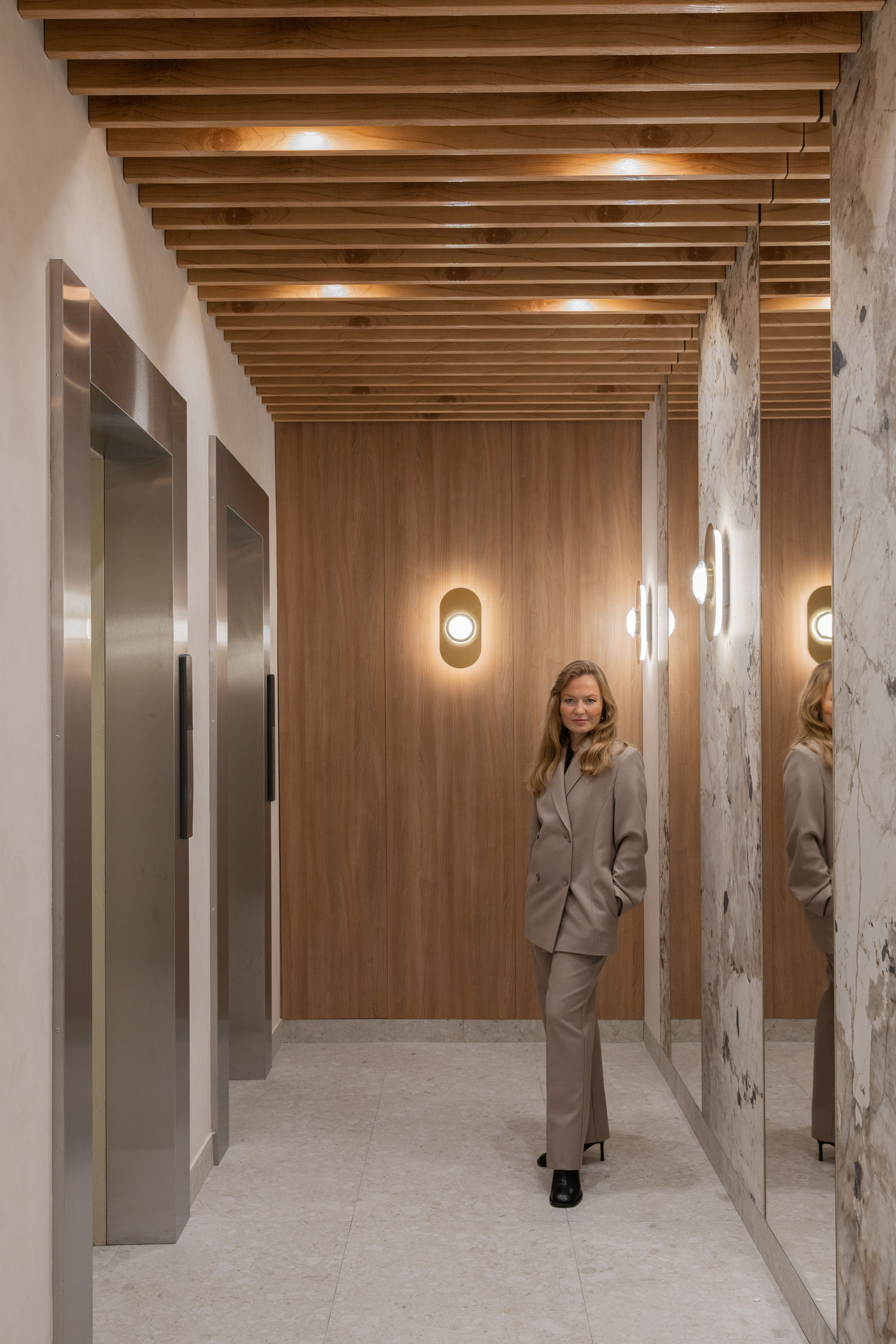 Входная группа с лифтовой зоной