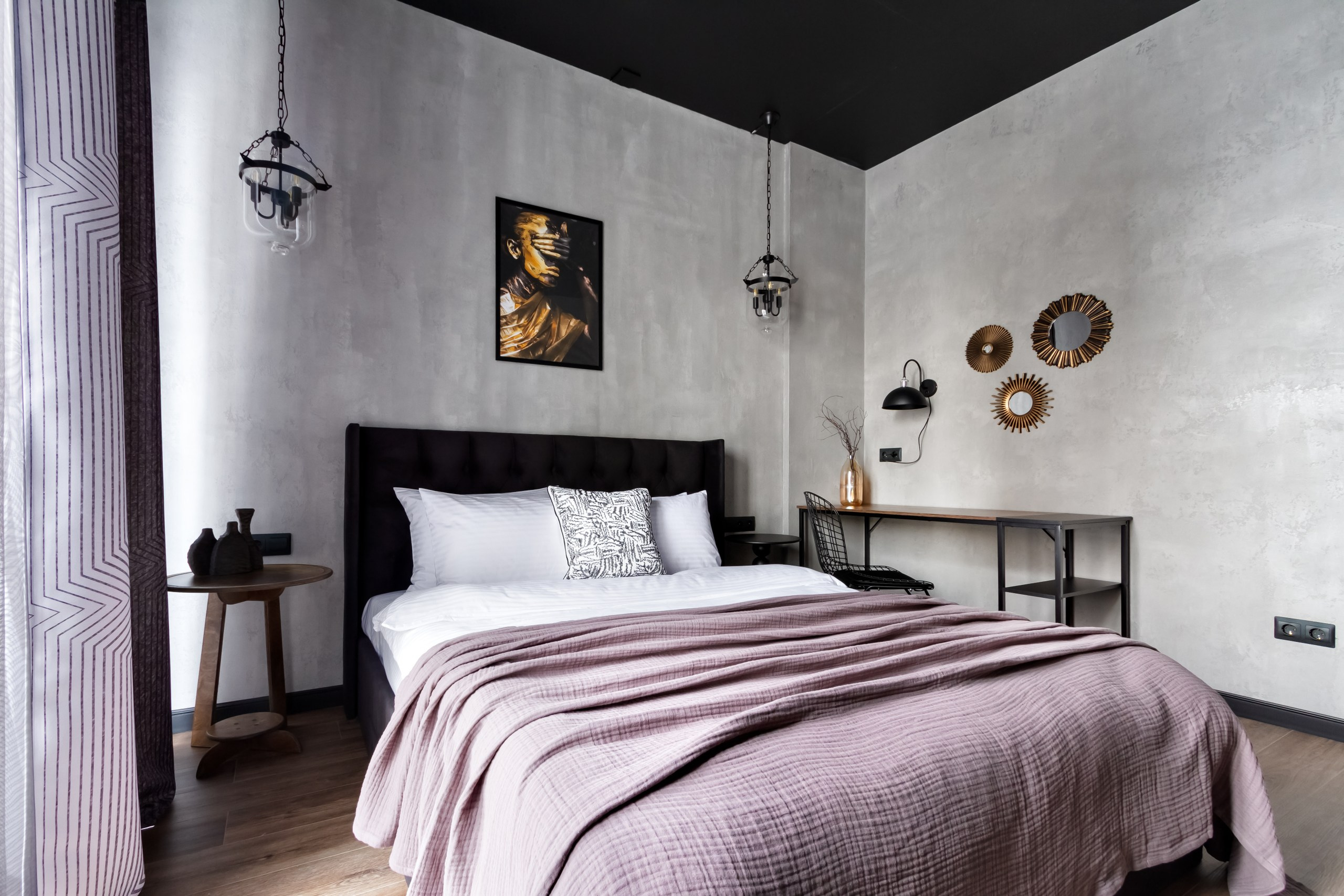 2025_Квартира в тёмных тонах