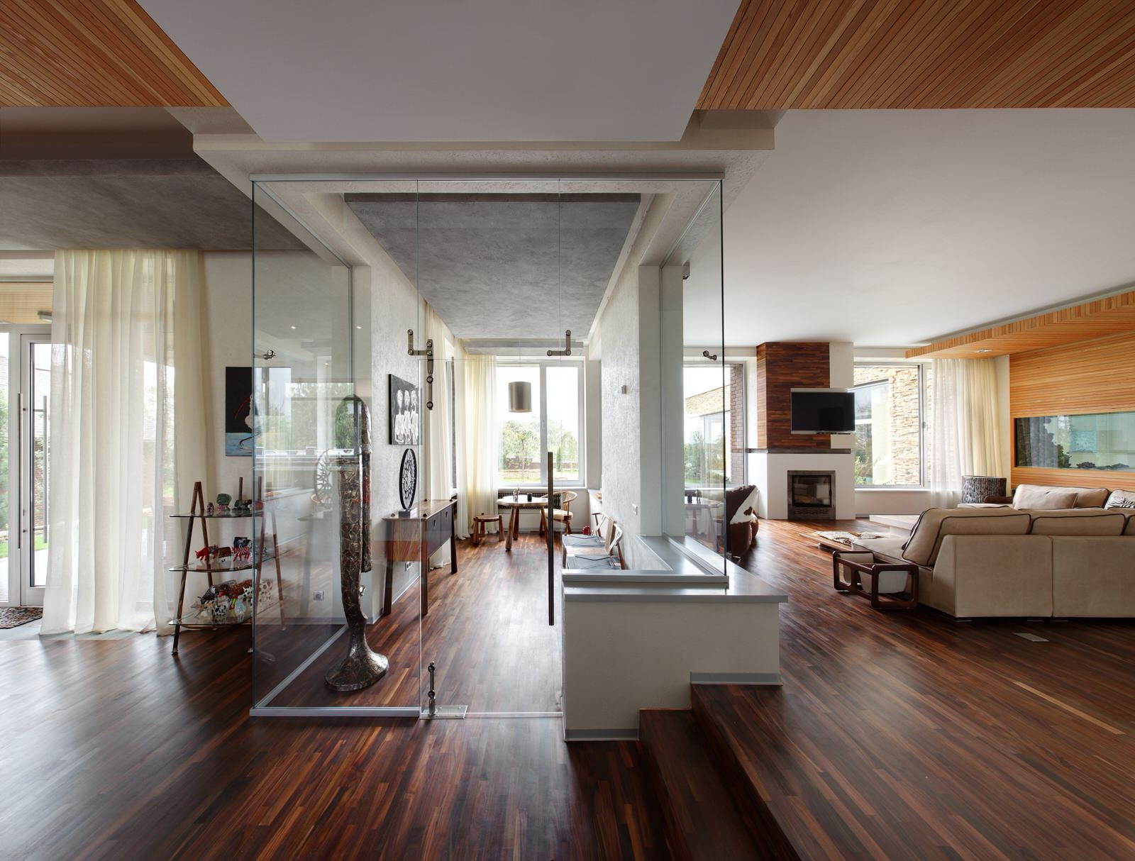 "Oak land" house