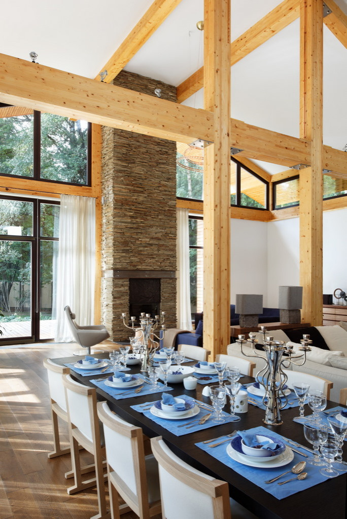 "Woodlark" House