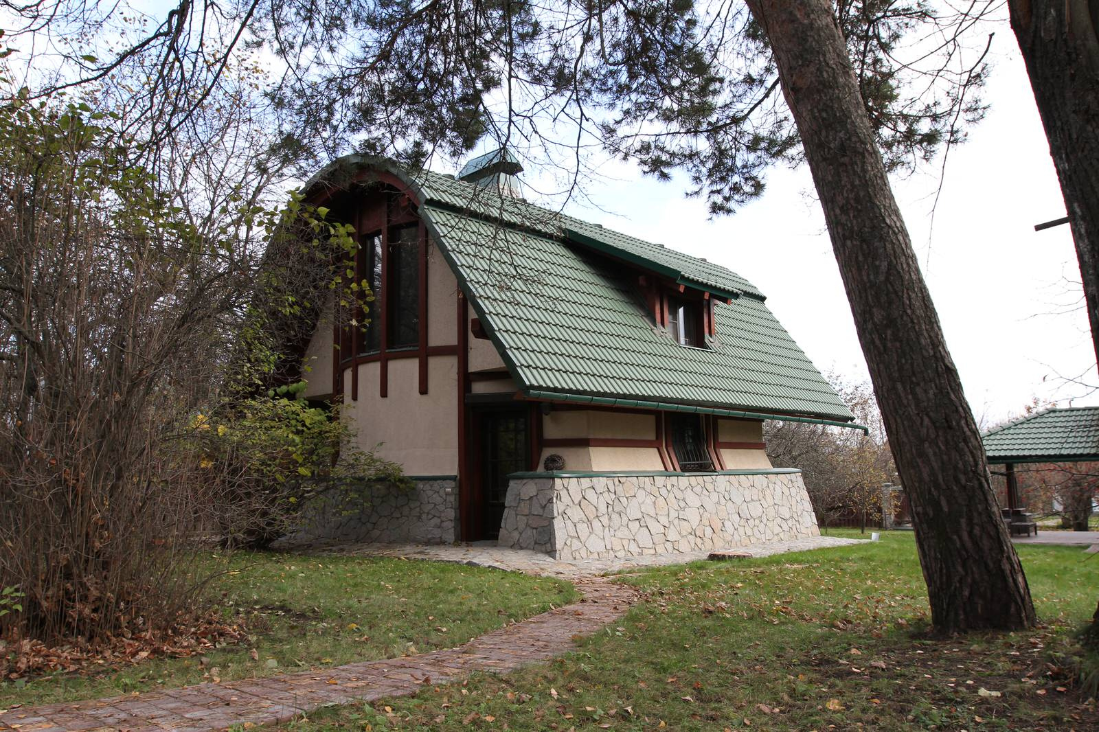 Estate library