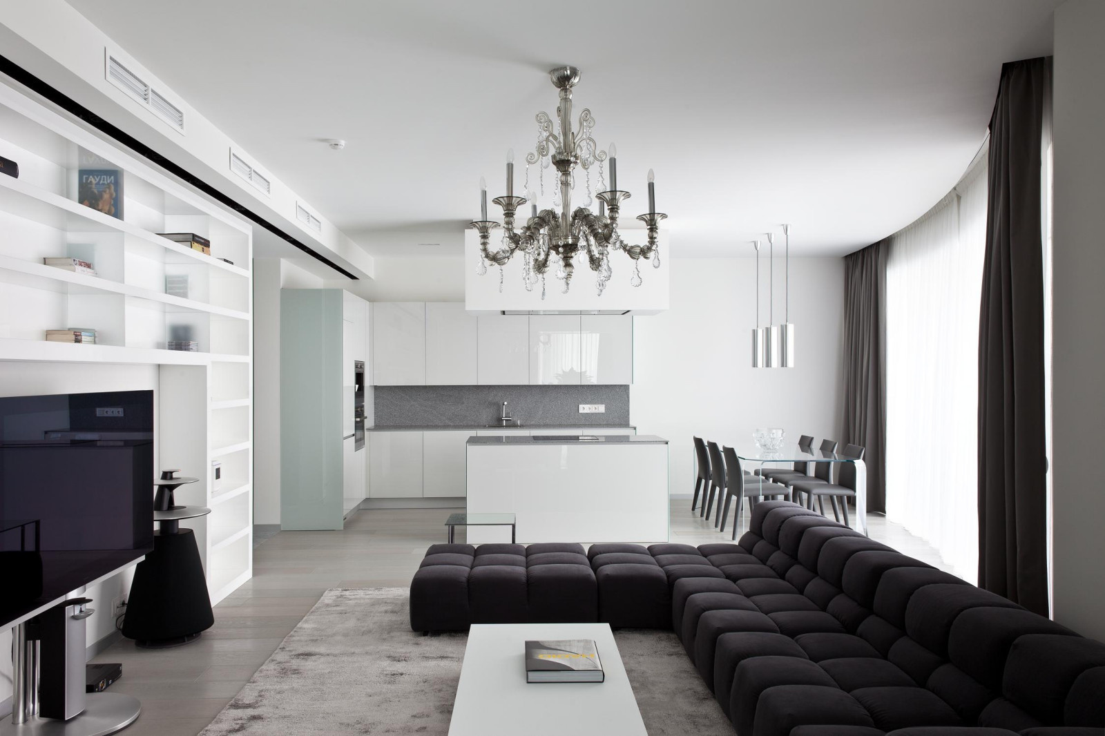 Apartment in Mirax Park