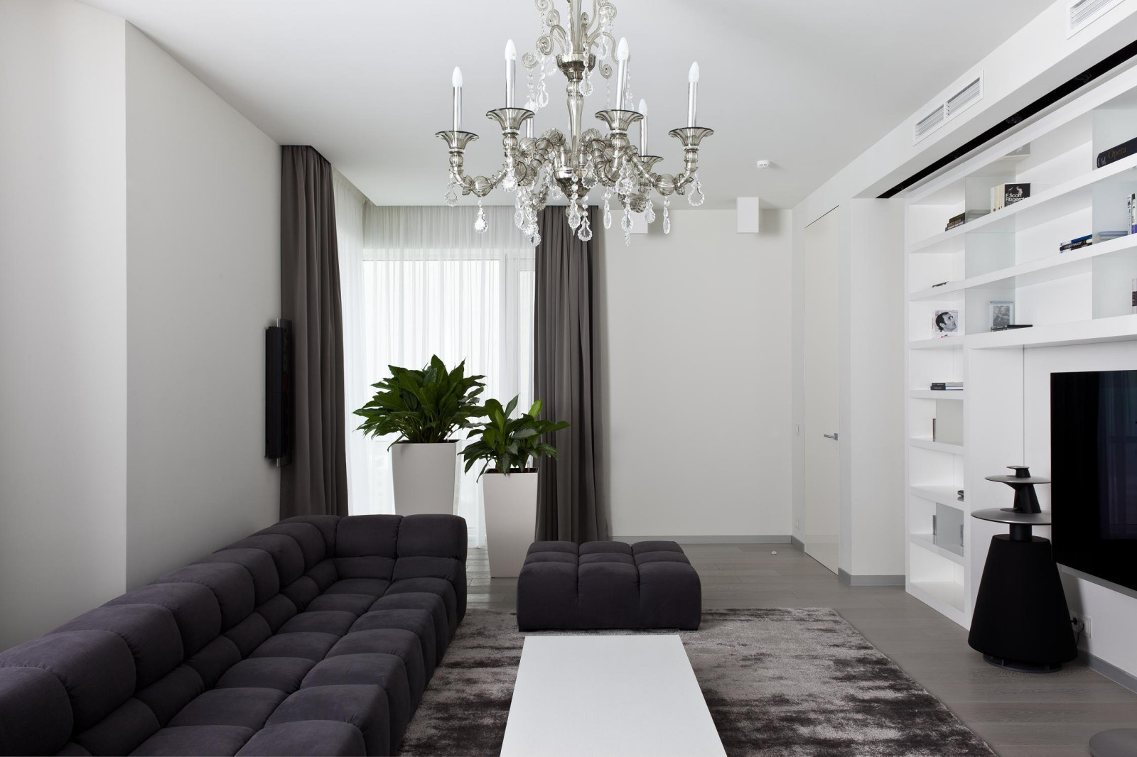 Apartment in Mirax Park