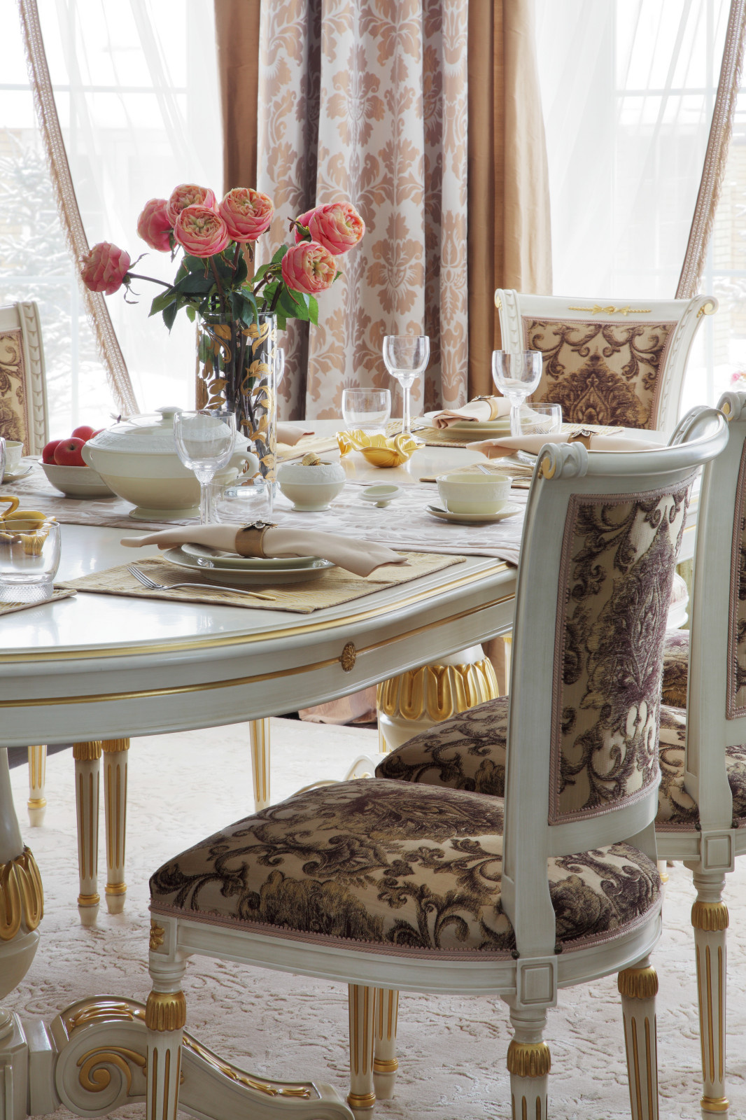 Обложка альбома: кабинет современная классика