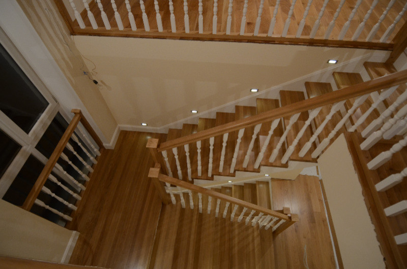 Обложка проекта: Wood cladding of a concrete stair