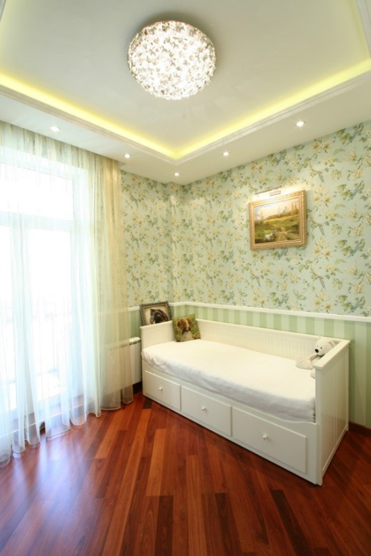 Apartment in Shuvalovsky complex