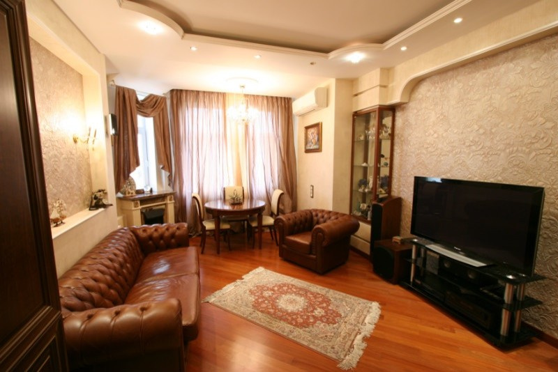 Apartment in Shuvalovsky complex