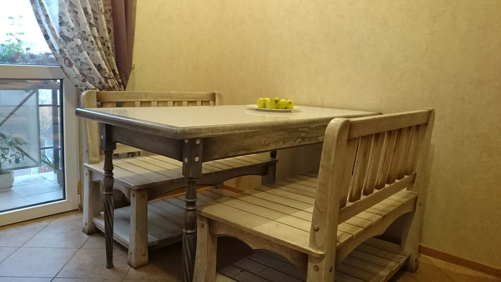 Обложка проекта: Кухонный уголок