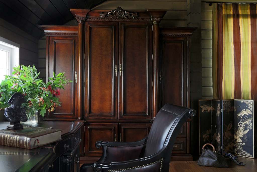 Tula Country Home