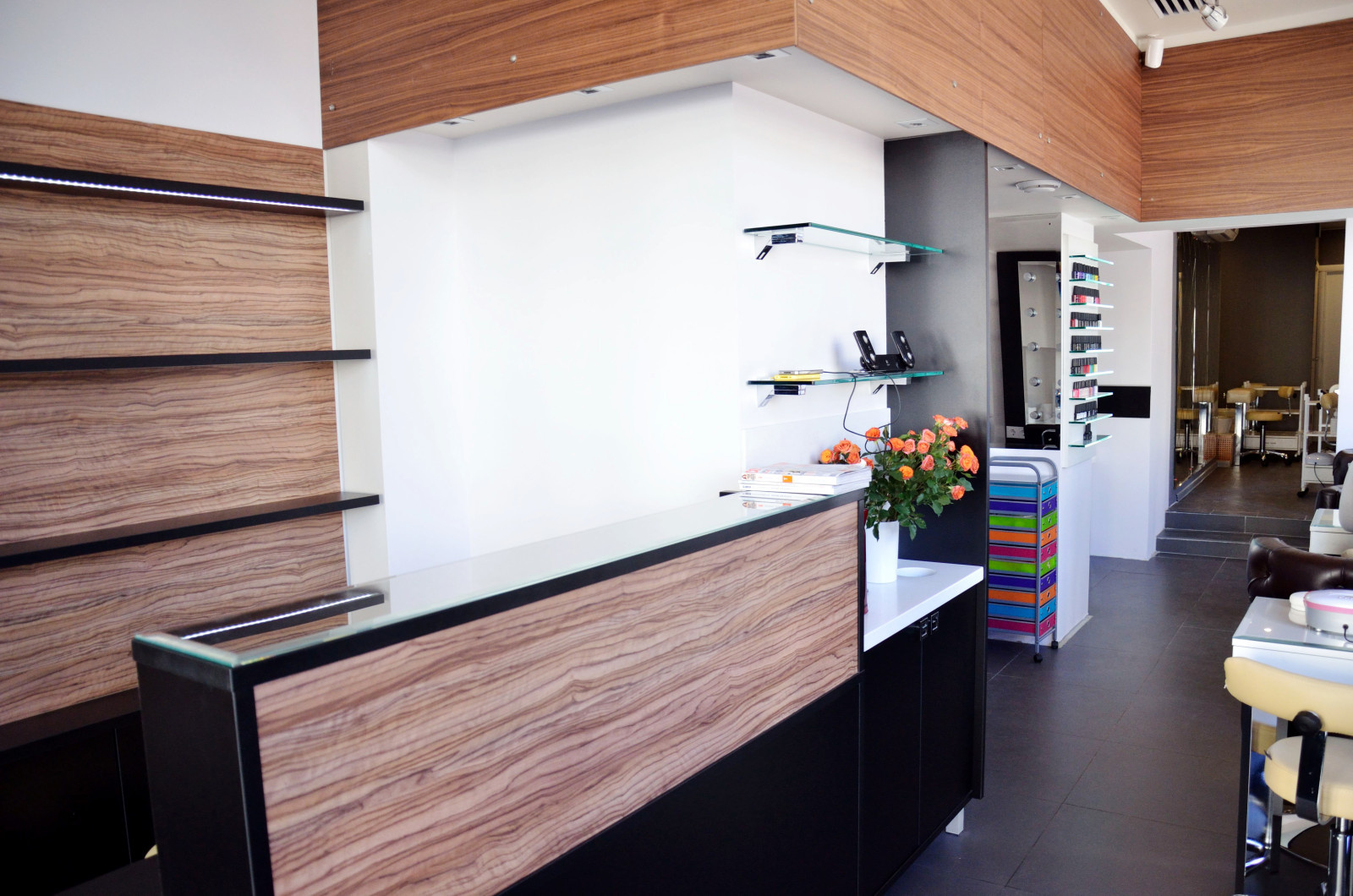 Nails salon