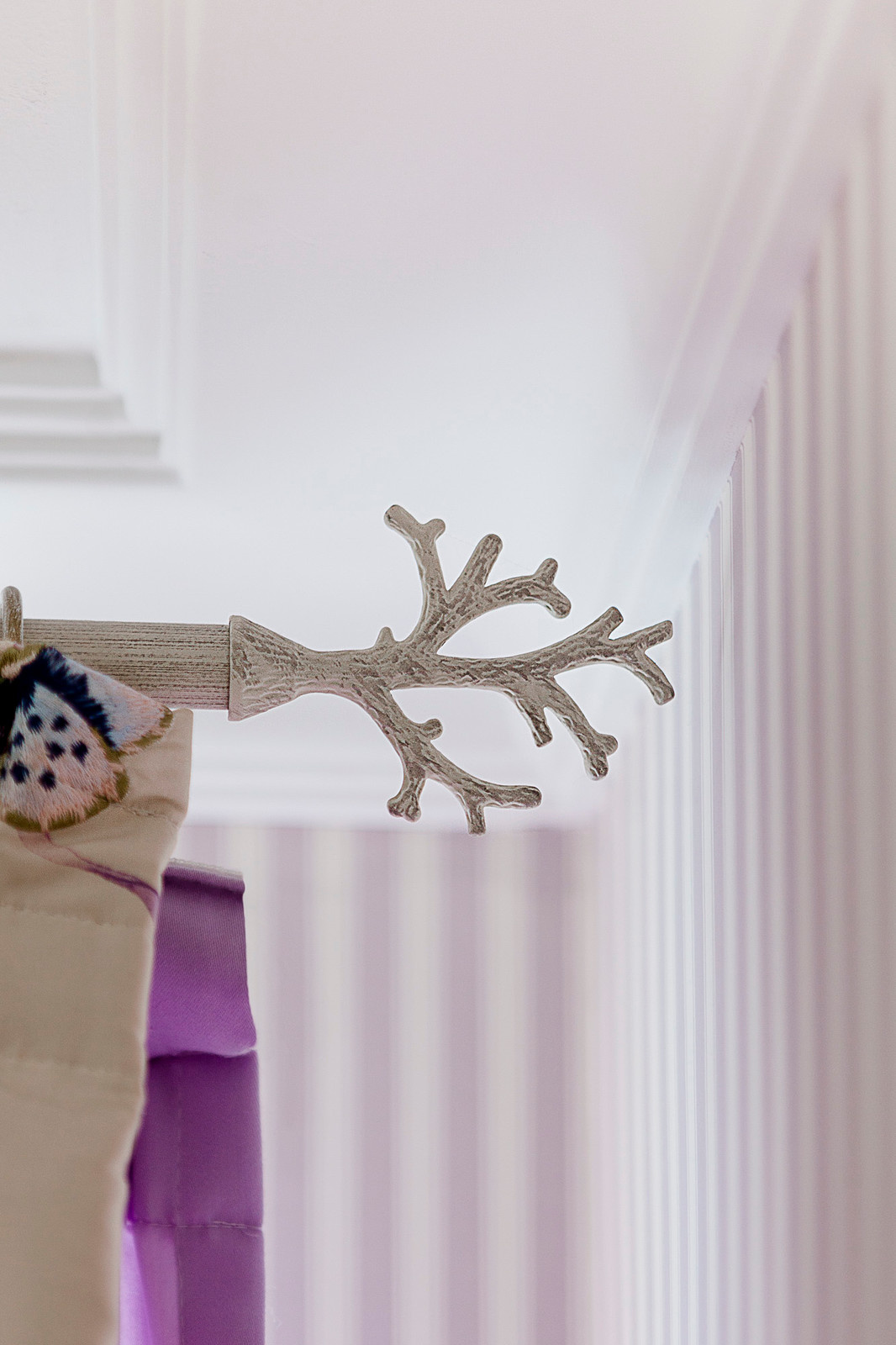 Яйцо или курица: Карнизы или текстильное решение?