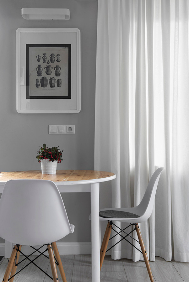 Compact Bachelor Haven in Moscow