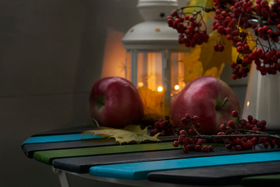 Романтика большого города: Как сделать маленький балкон уютным