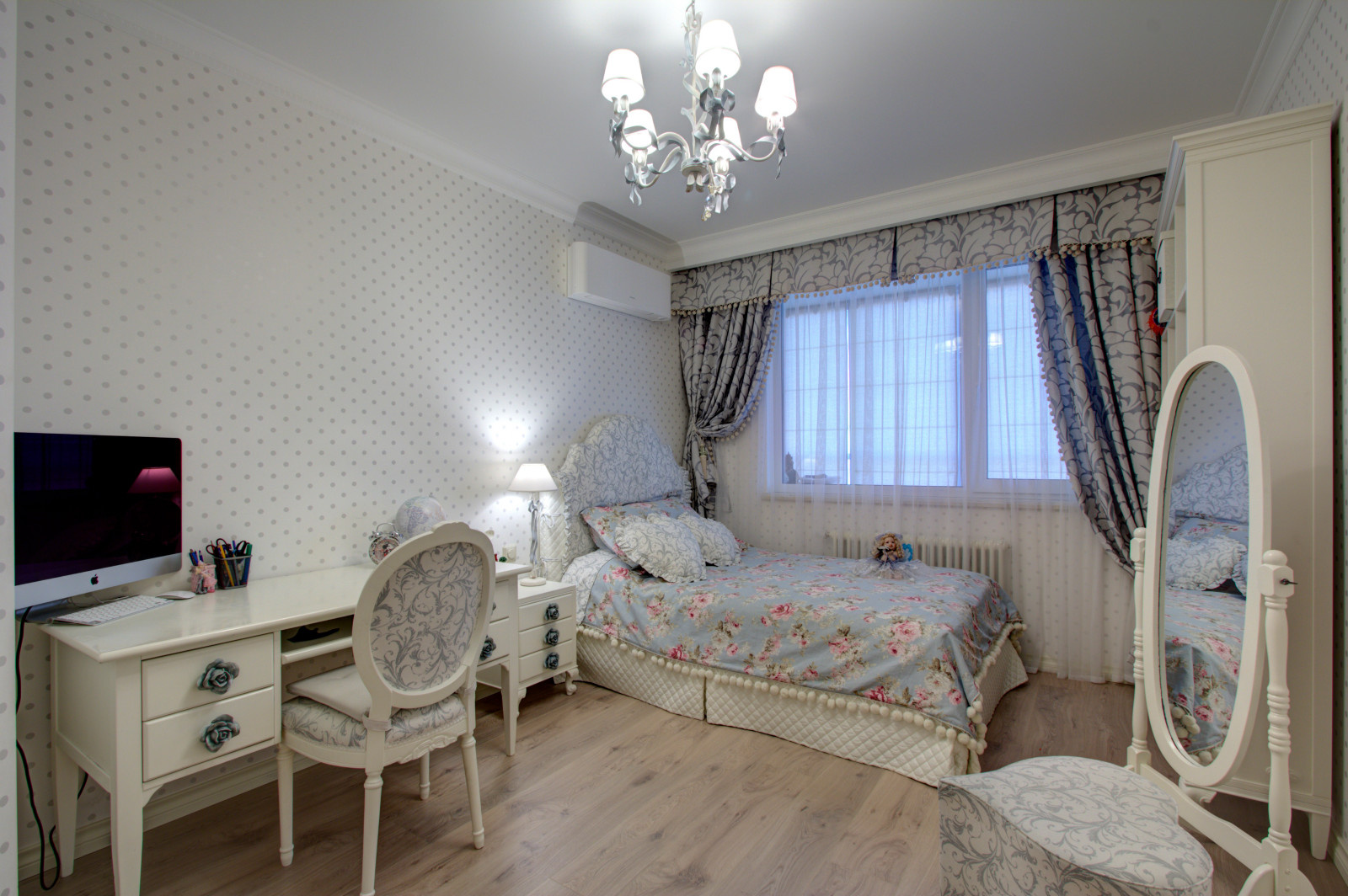 Классика на львиных ножках