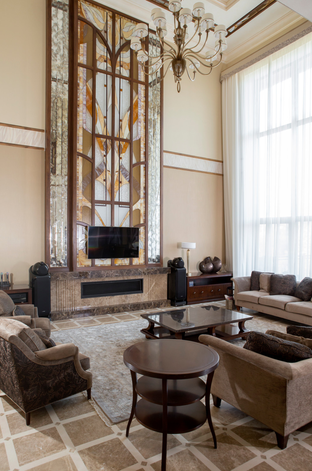 Фото интерьера камина