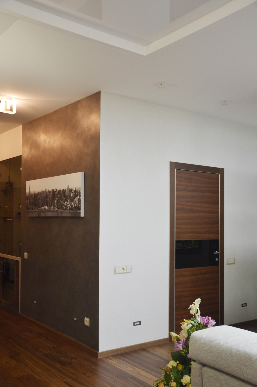 стильный интерьер для молодой семьи