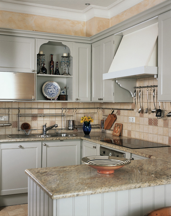 Французская колония