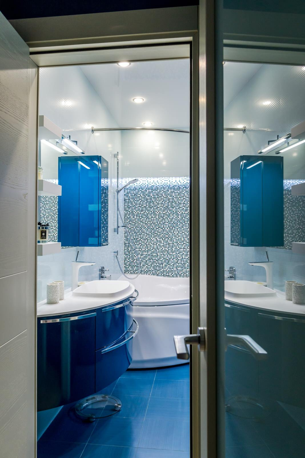 Houzz тур: Квартира в оттенках синего для влюбленных в море