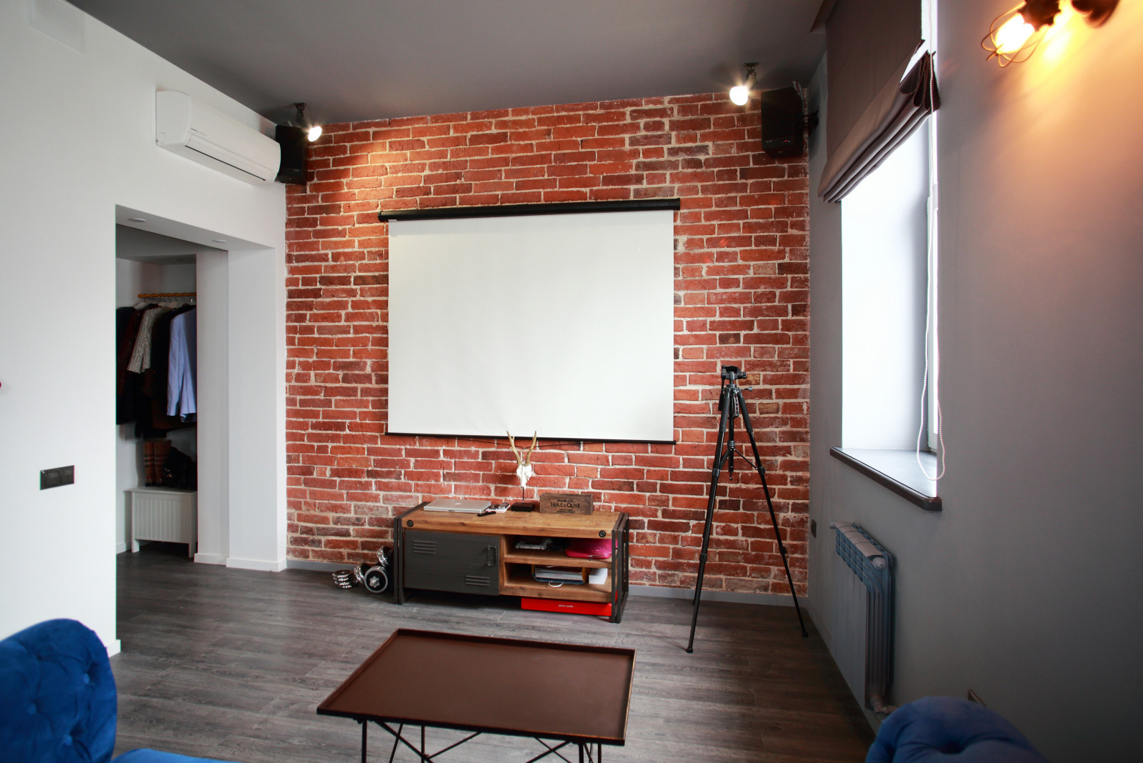 Обложка альбома: гостинная влада