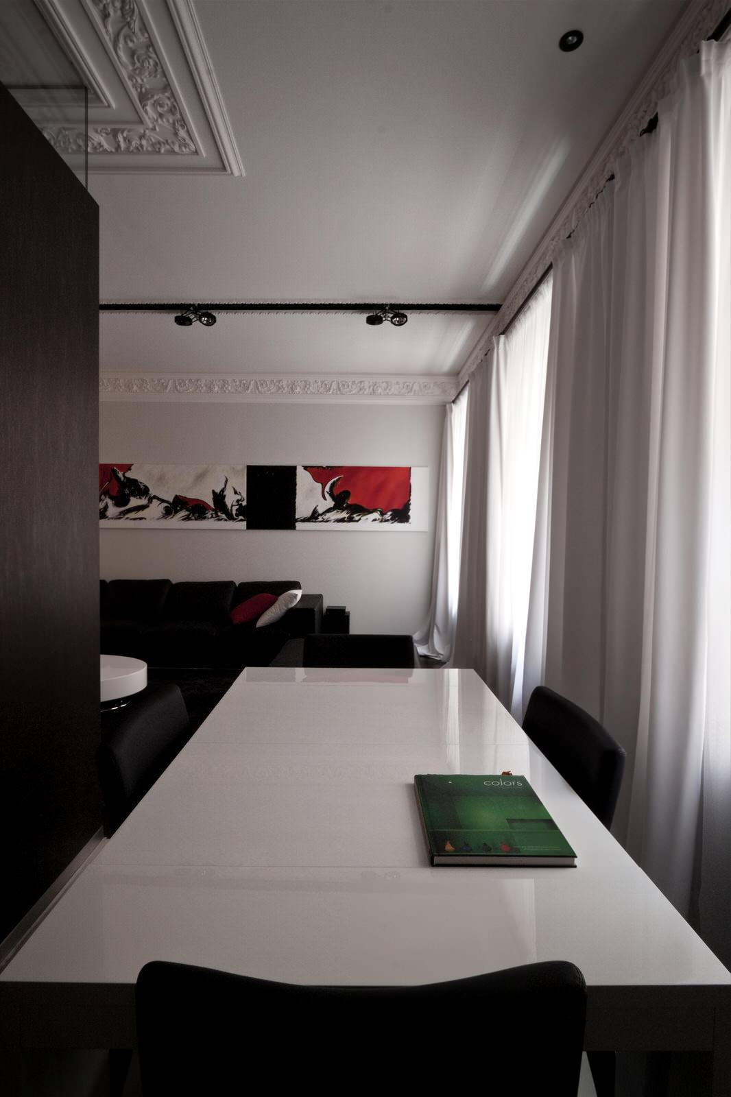 Houzz тур: Музей одной картины в питерской квартире