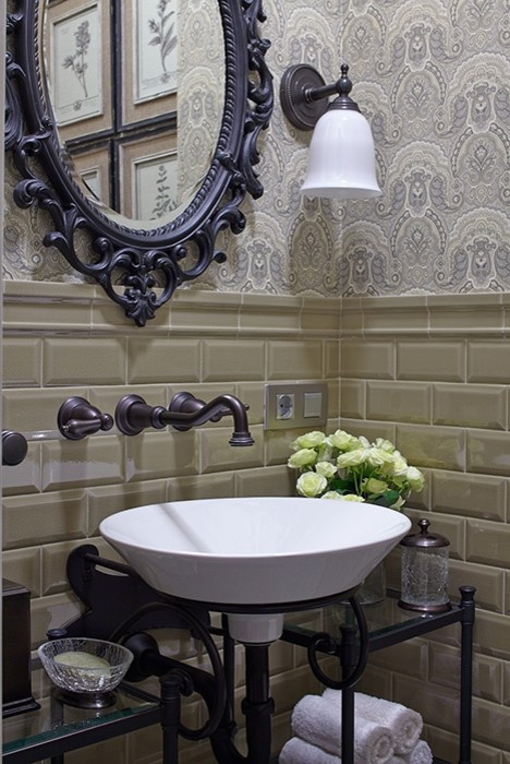 Обложка альбома: ванная