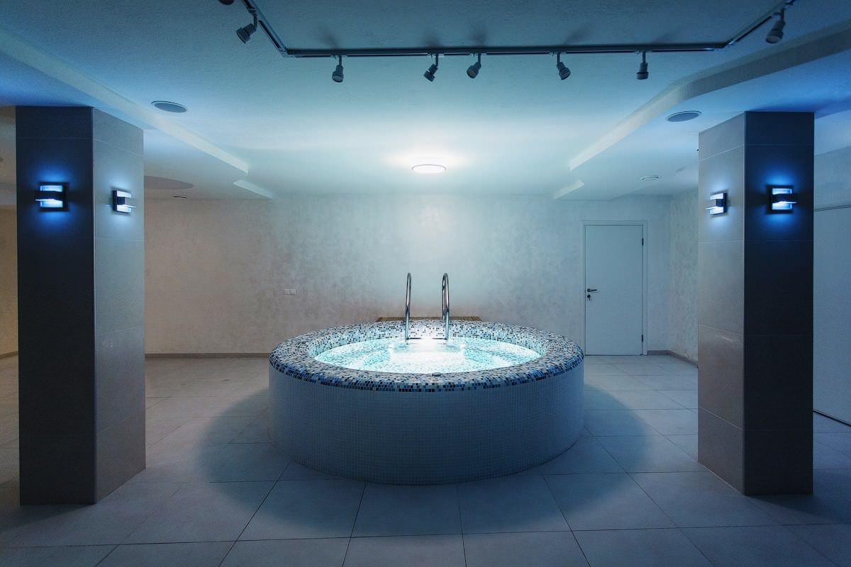 Дизайн  спа-центра и вестибюля гостиницы " Бутик отель" в г. Вологда