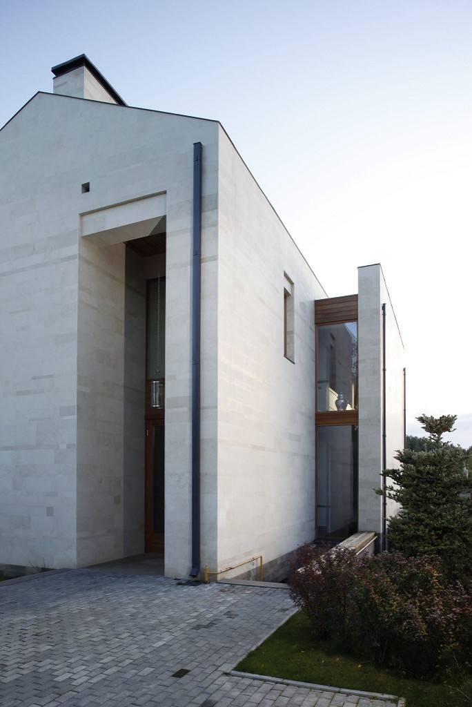 Дом в Иславском